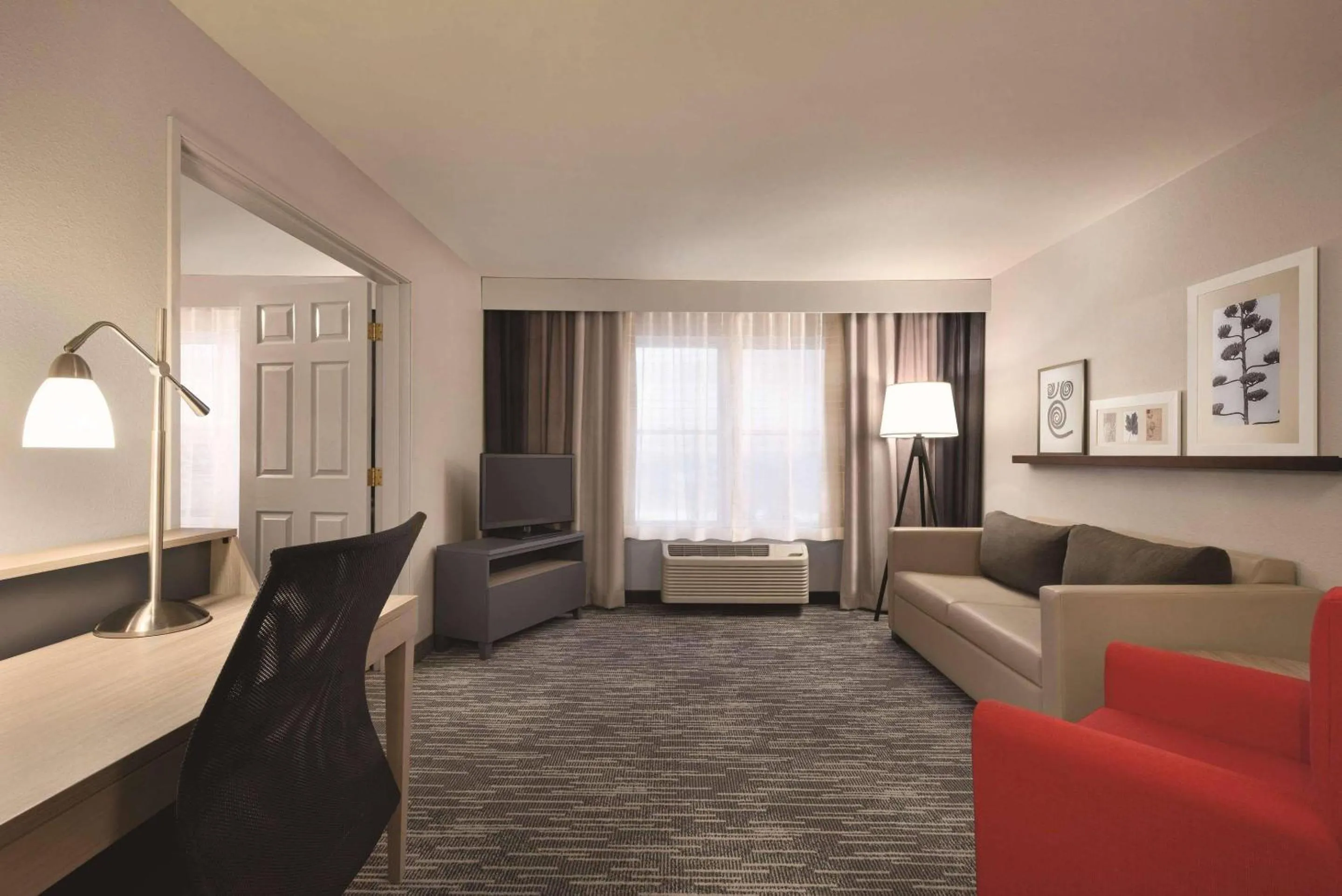 Bedroom, Bed in Country Inn & Suites by Radisson, Galena, IL