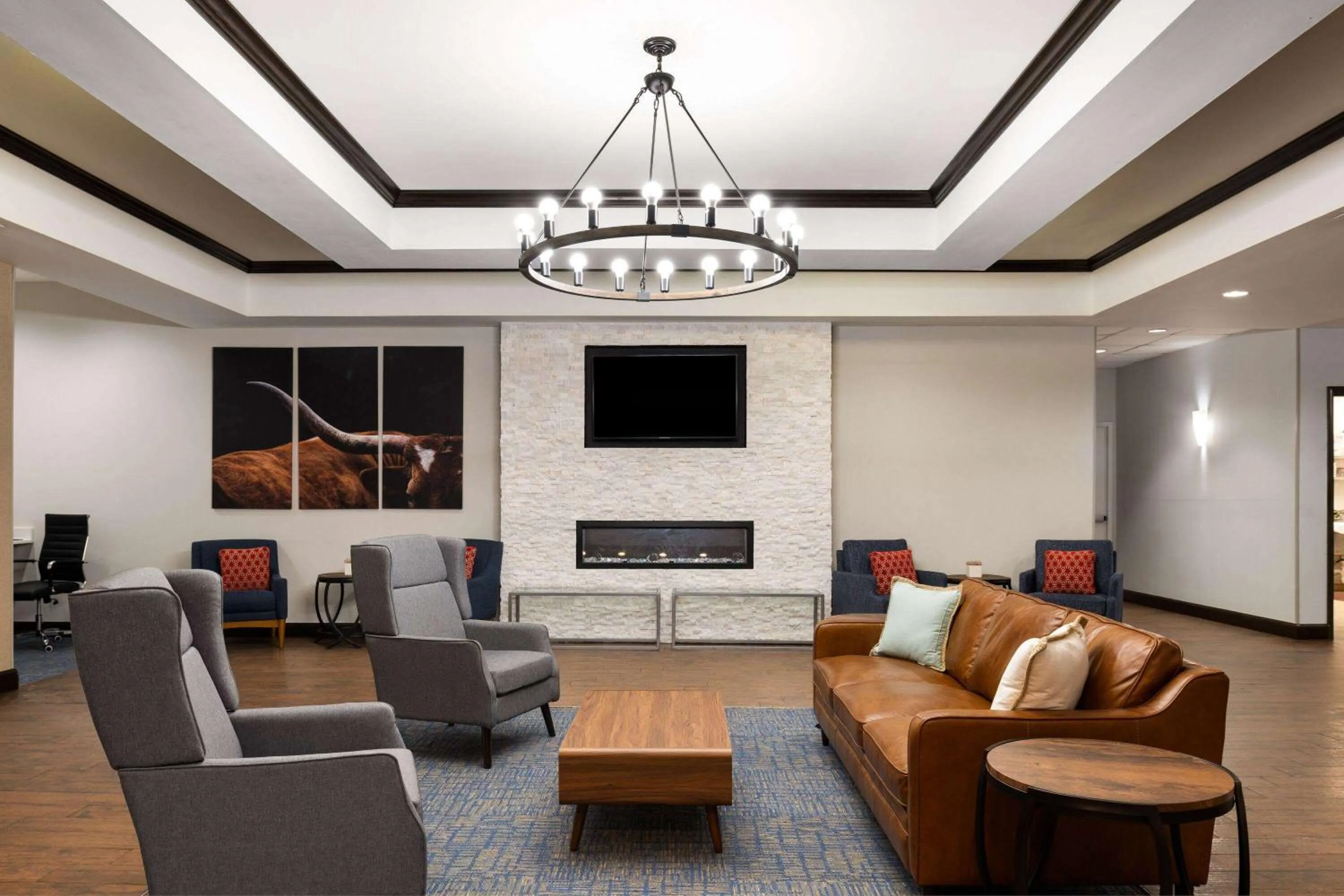 Lobby or reception in La Quinta by Wyndham Denton - University Drive