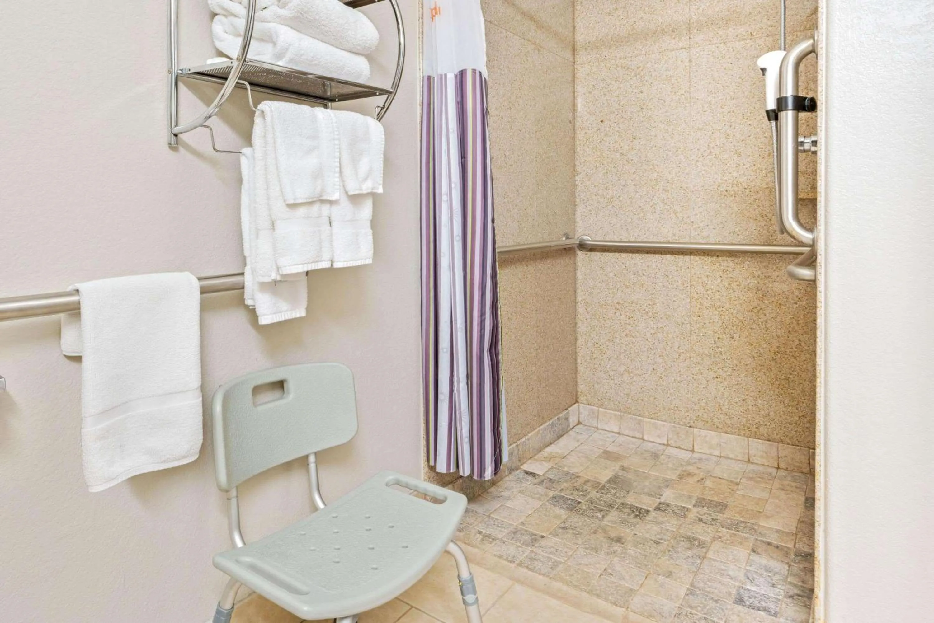 Shower in La Quinta by Wyndham Ada