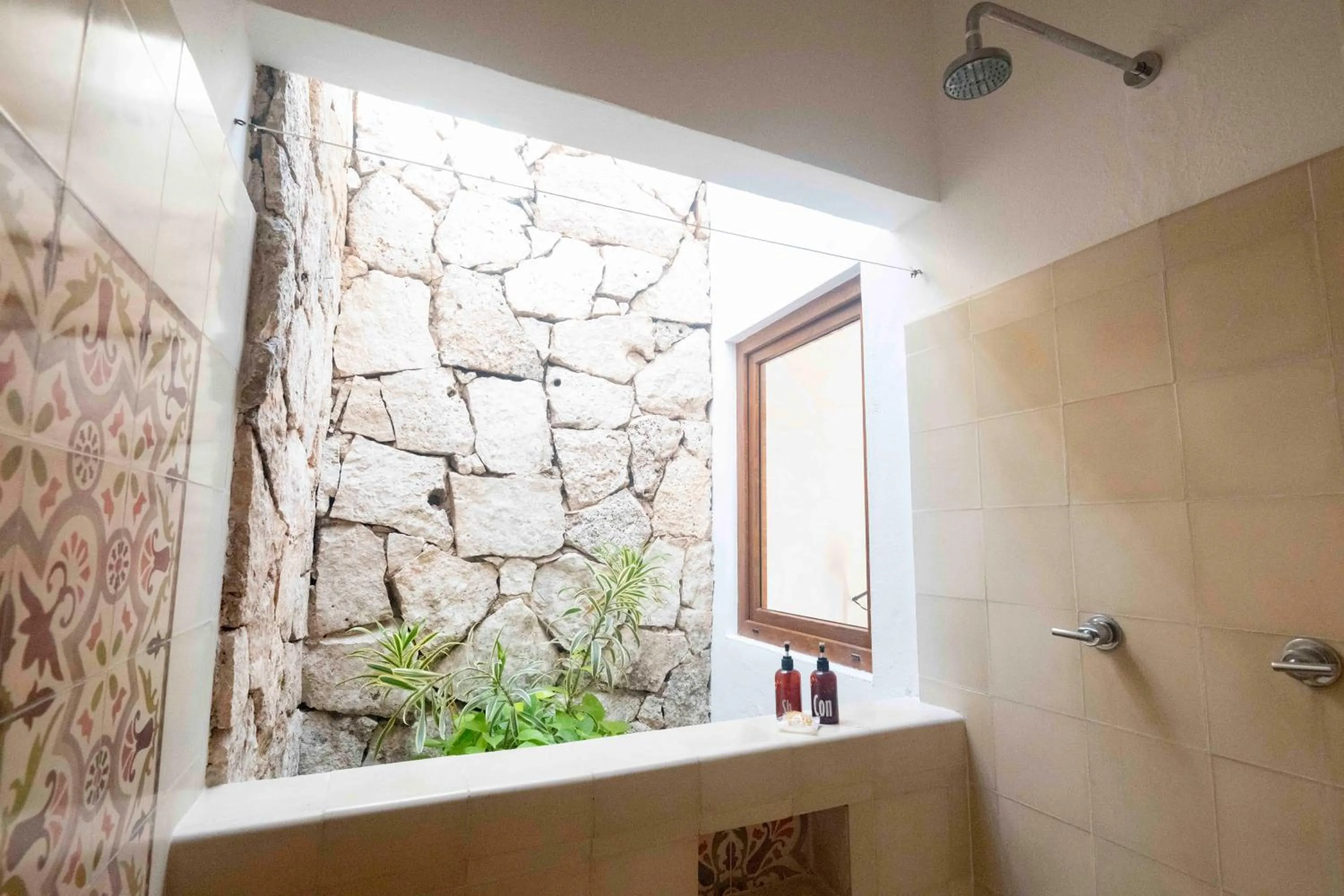 Bathroom in Hotel Posada San Juan