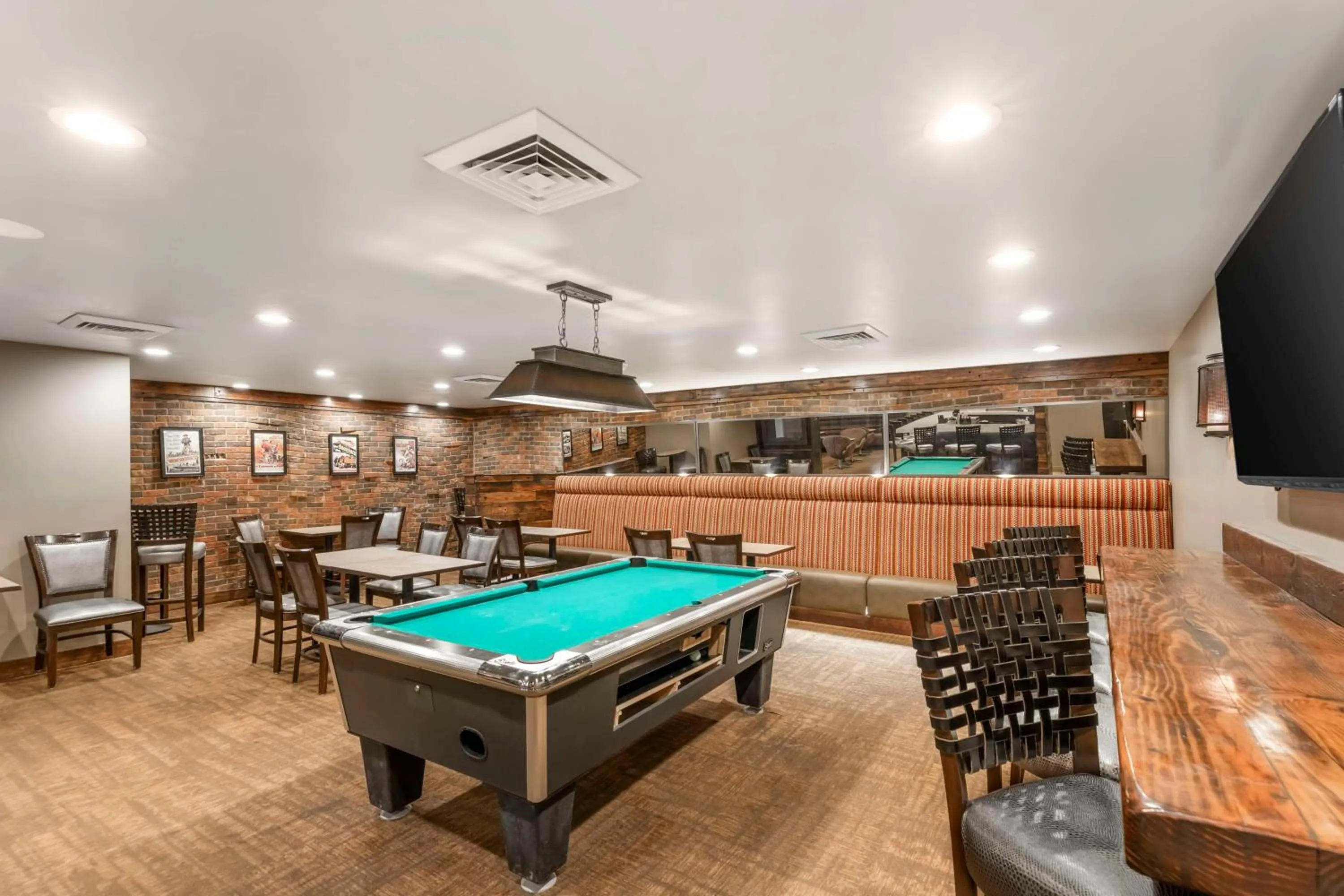 Breakfast in Best Western Cotton Tree Inn