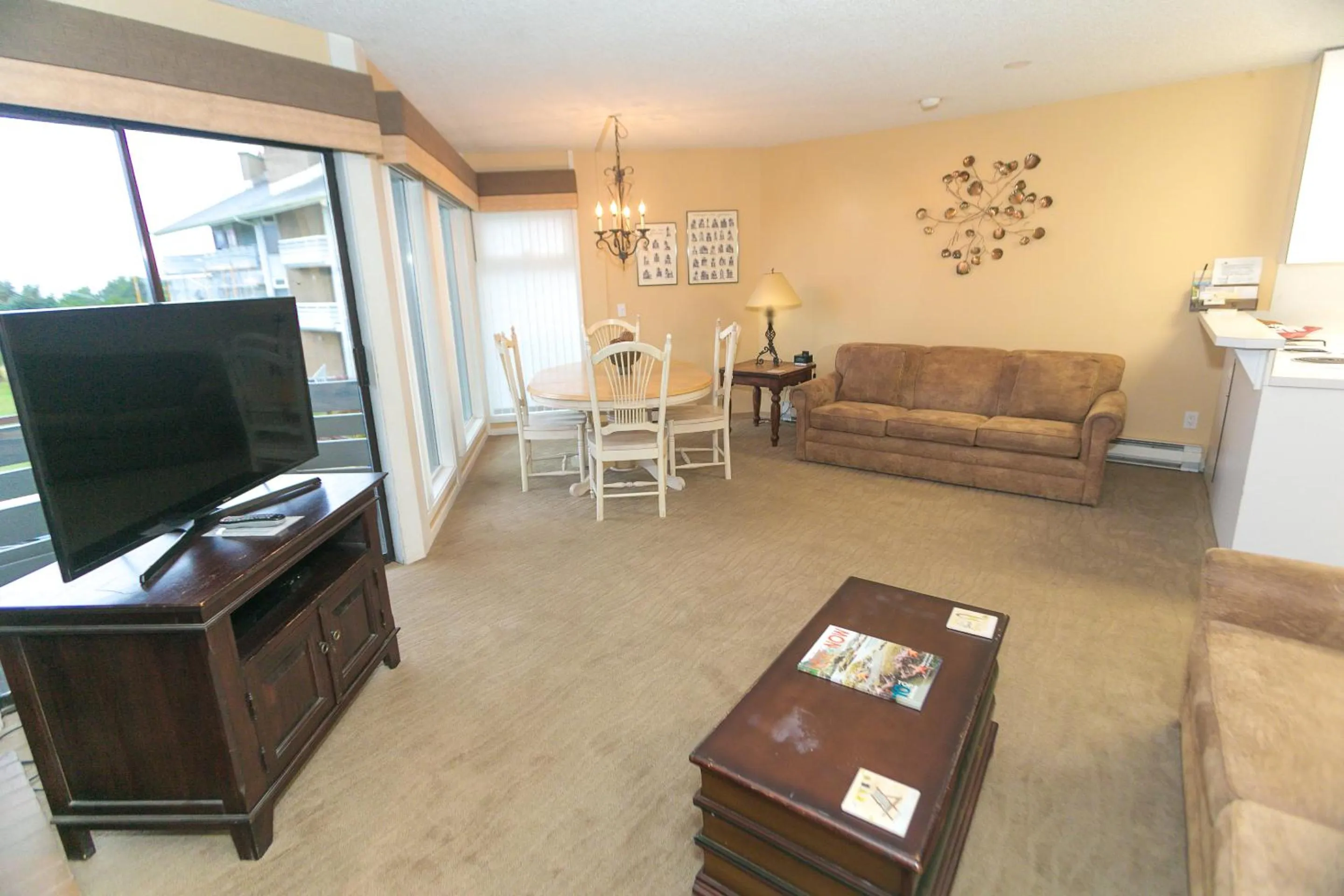 Living room in Grey Gull