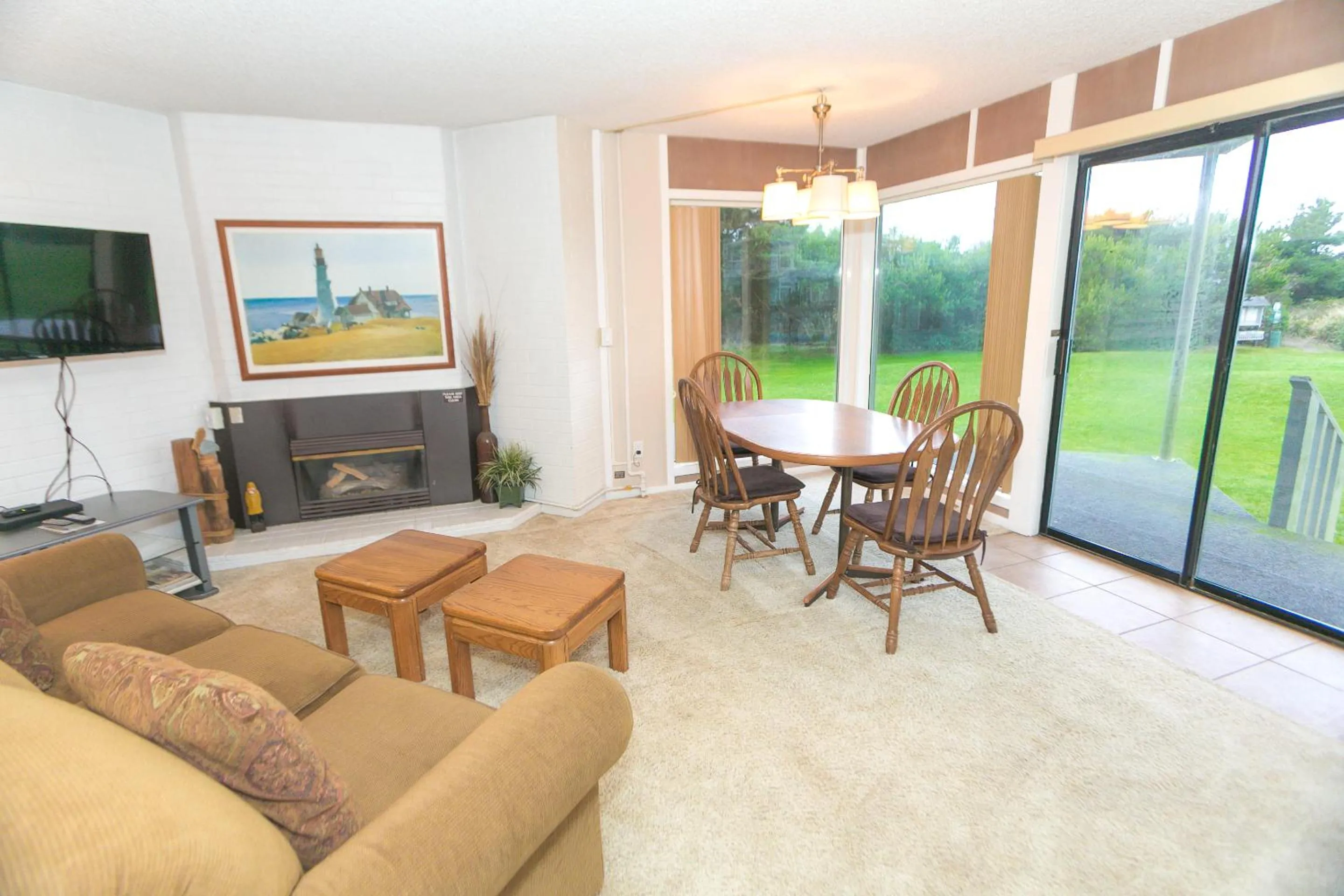 Living room in Grey Gull