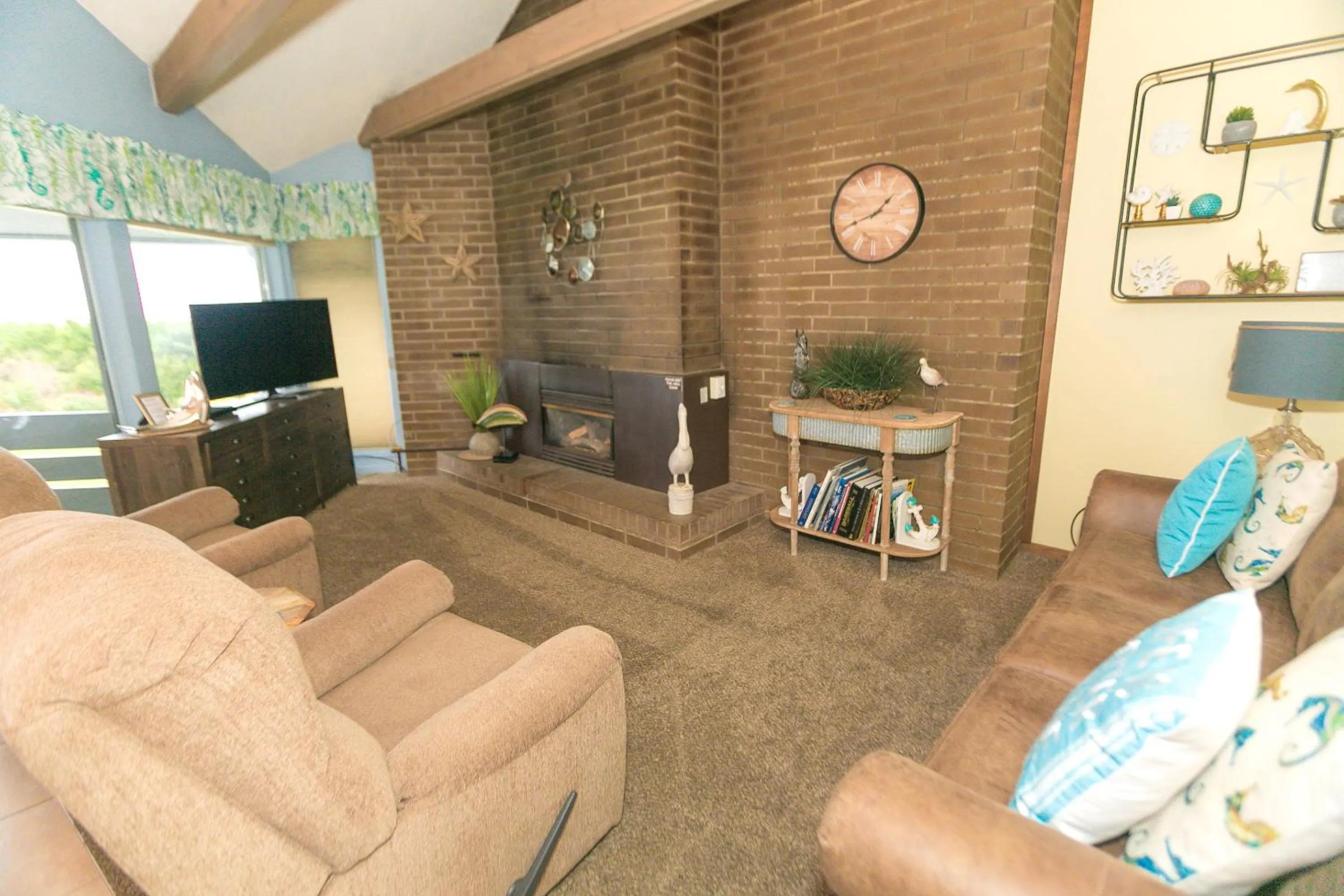 Living room in Grey Gull