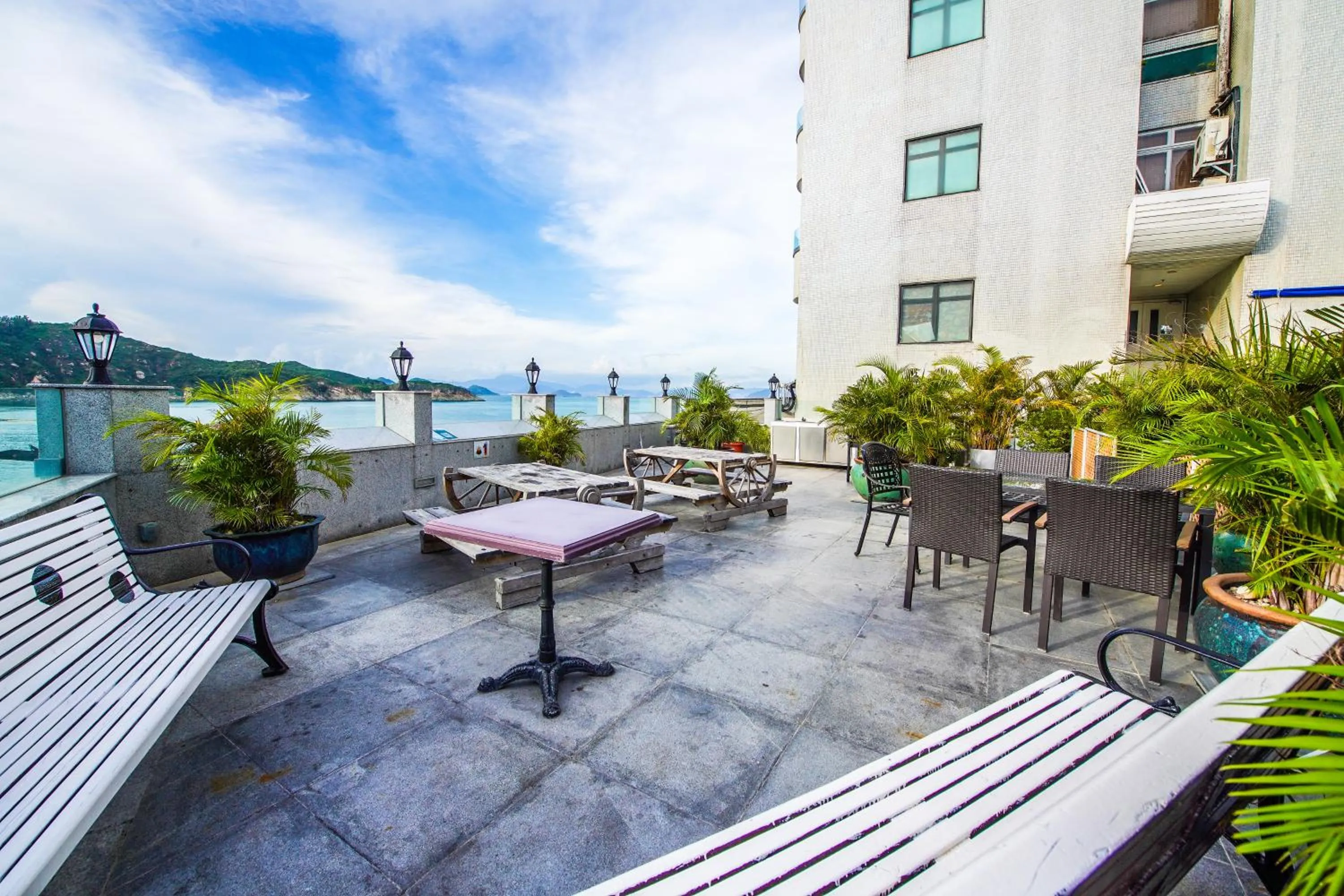 BBQ facilities in Warwick Hotel Cheung Chau