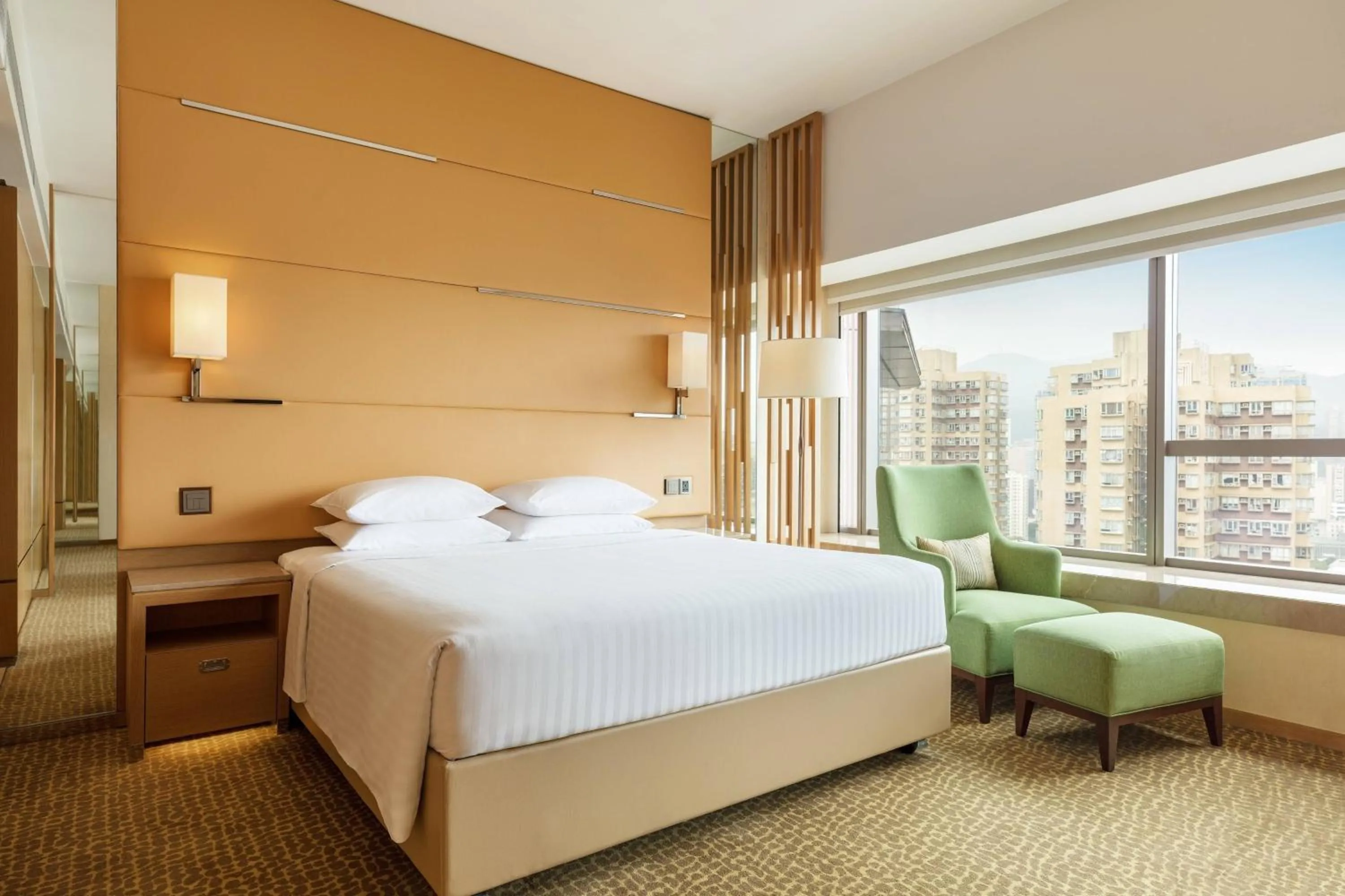 Photo of the whole room, Bed in Courtyard by Marriott Hong Kong Sha Tin