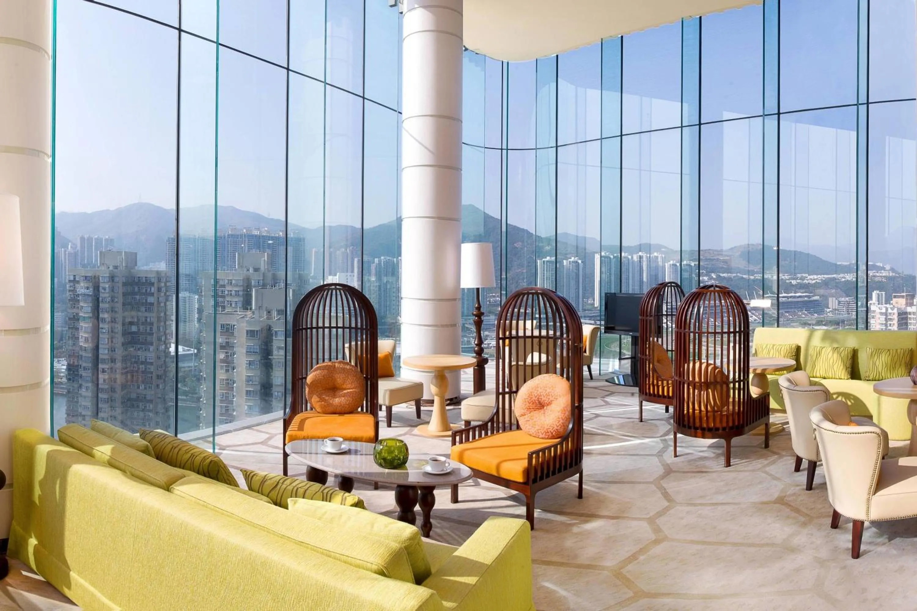 Lounge or bar in Courtyard by Marriott Hong Kong Sha Tin