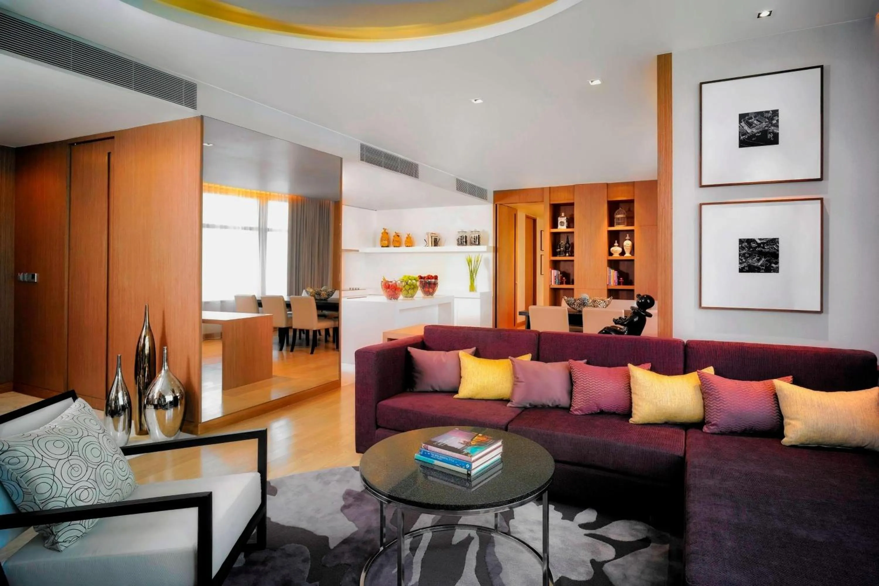 Living room in Marriott Executive Apartments Bangkok, Sukhumvit Thonglor