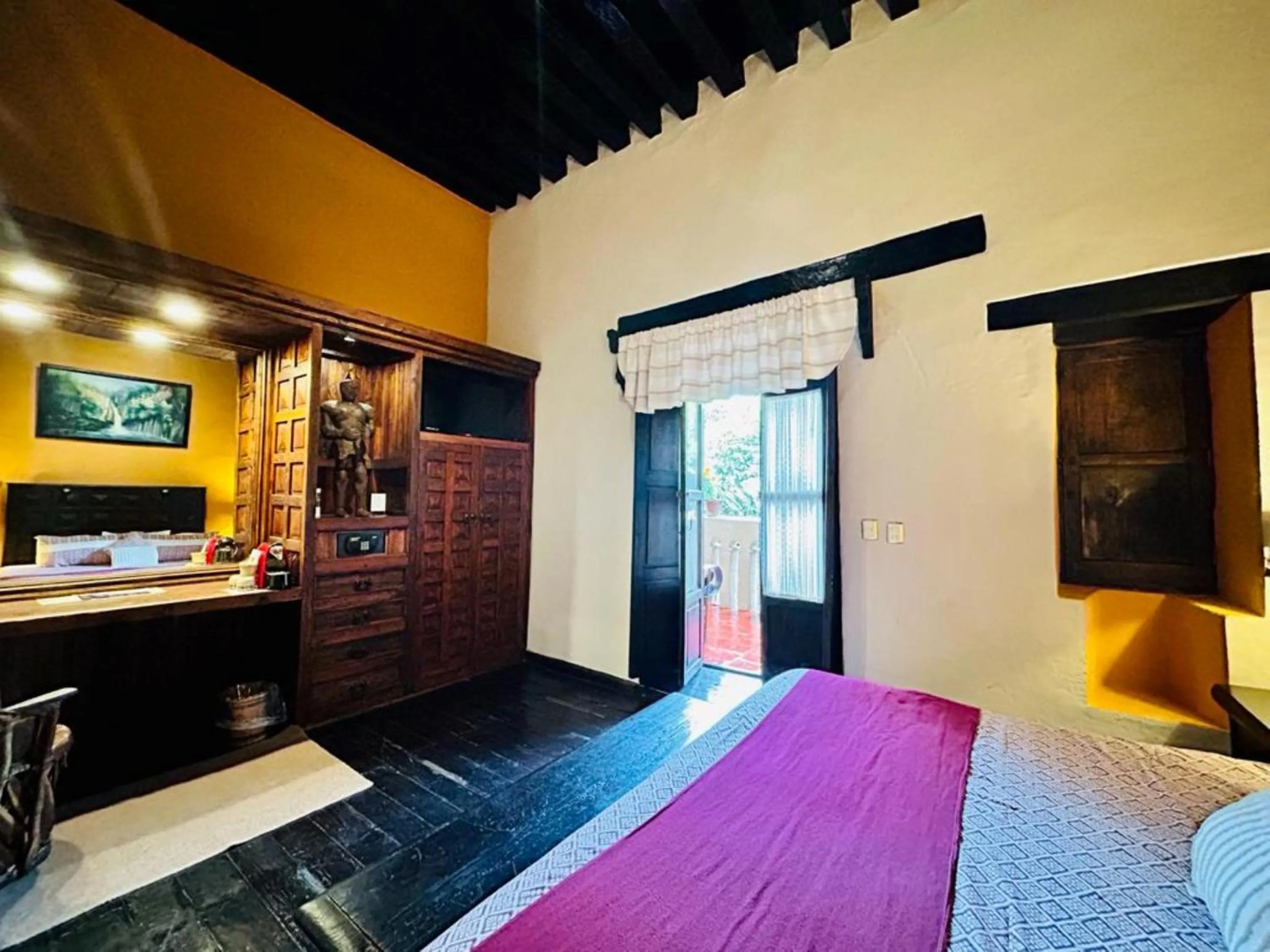 Bedroom, Bed in Hotel Mansion Iturbe