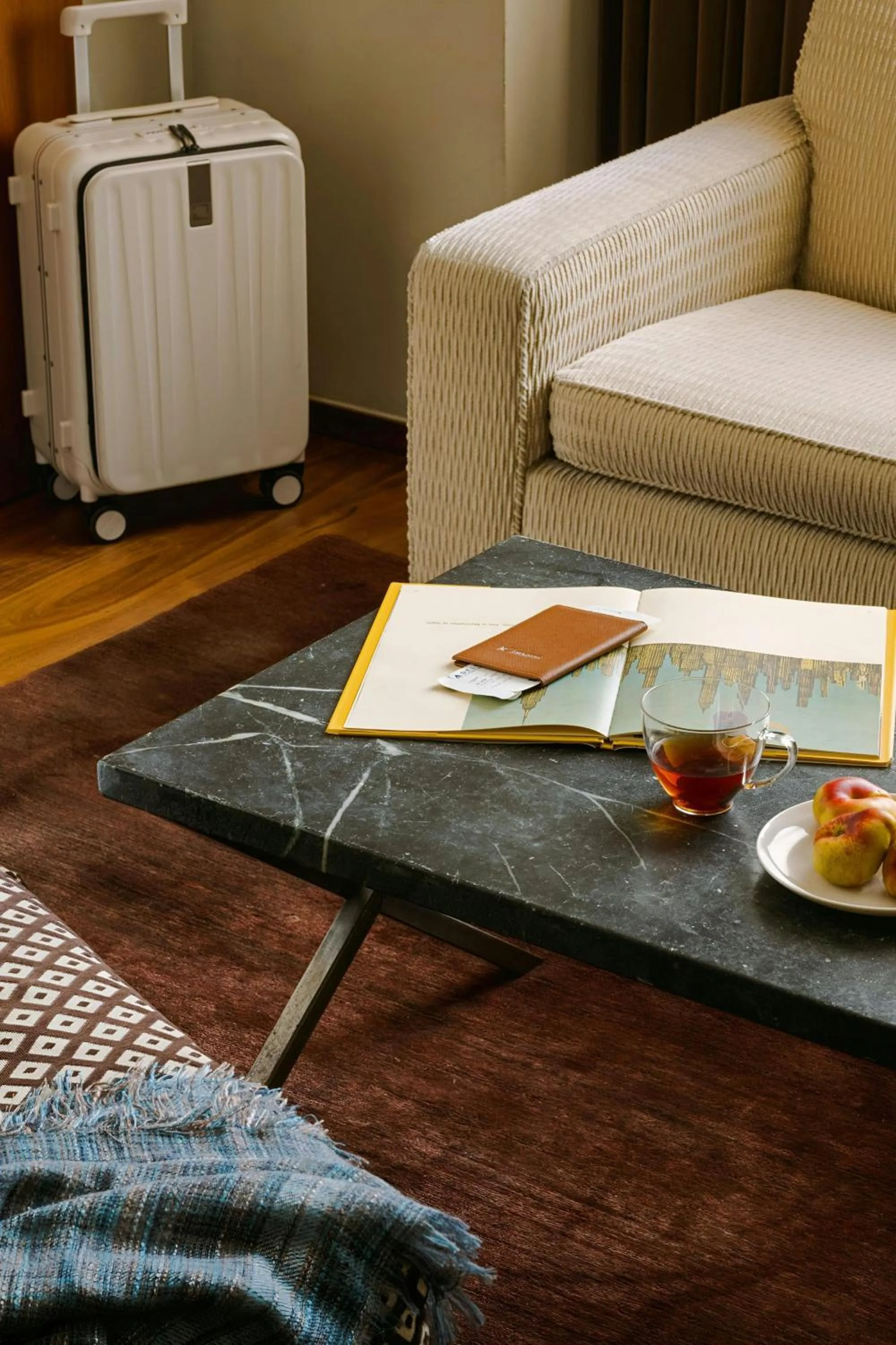 Living room in Chambers Hotel Central Park South, Sonder by Marriott Bonvoy