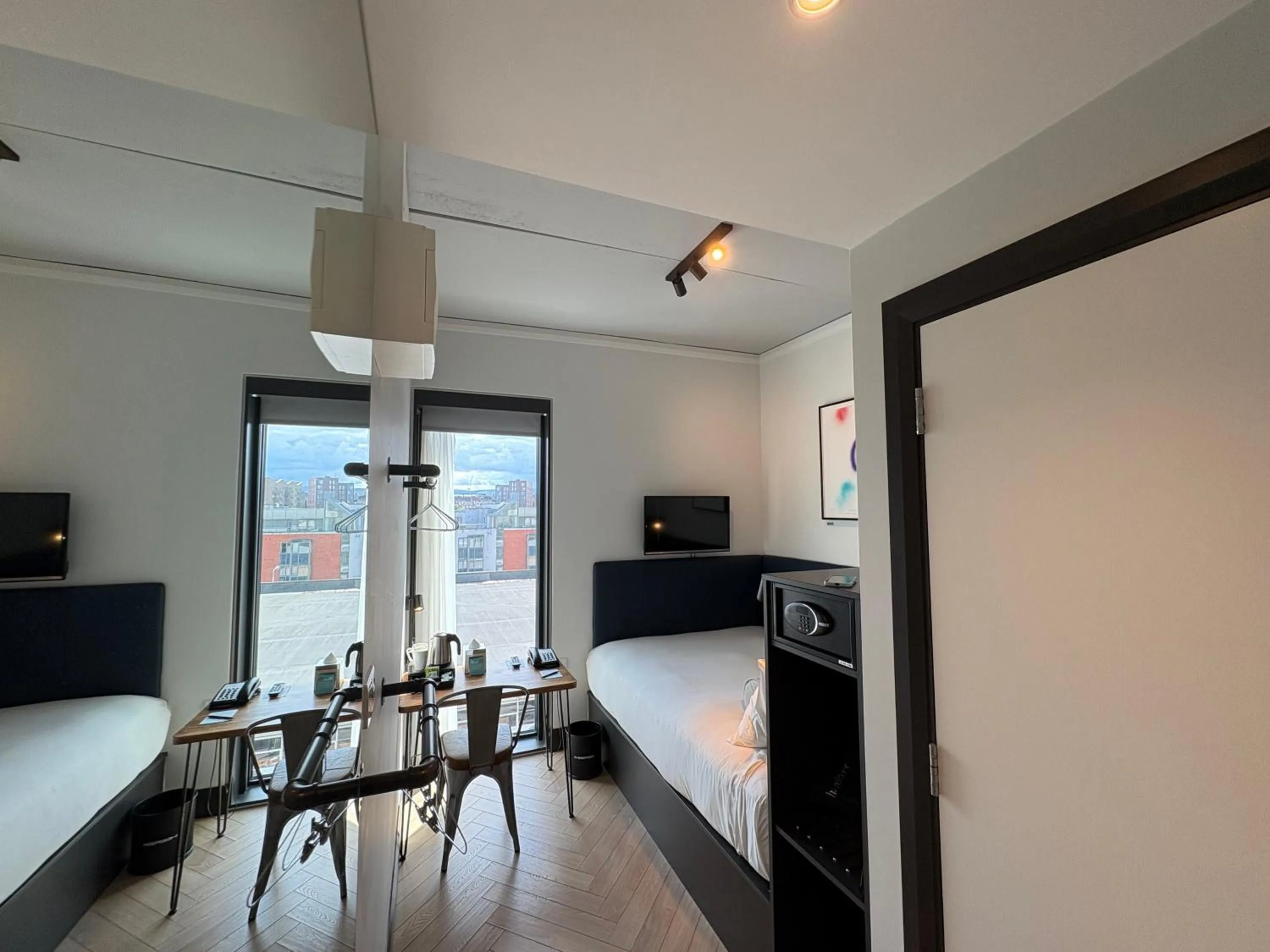 Bed in The Hendrick Smithfield