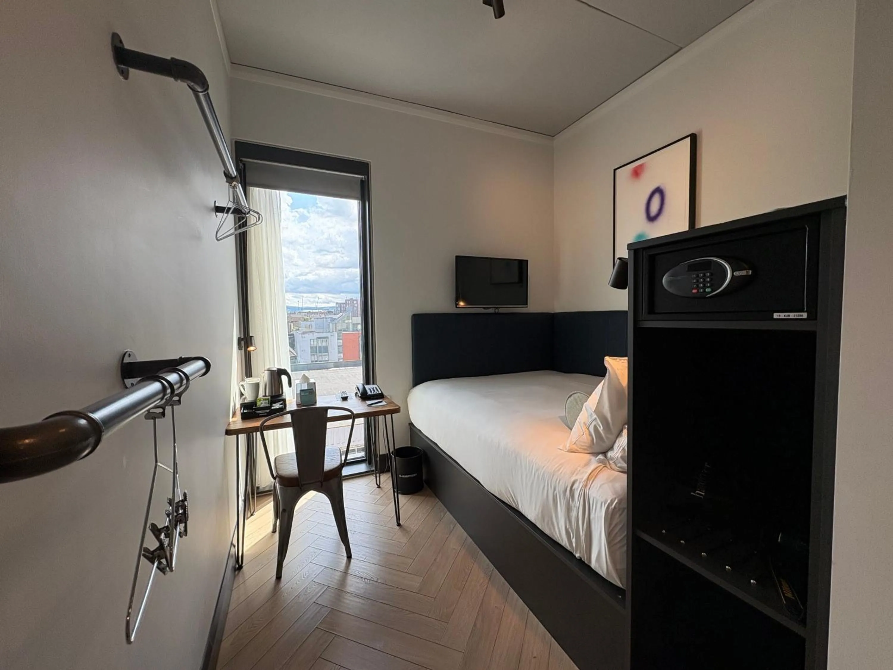 Bed in The Hendrick Smithfield