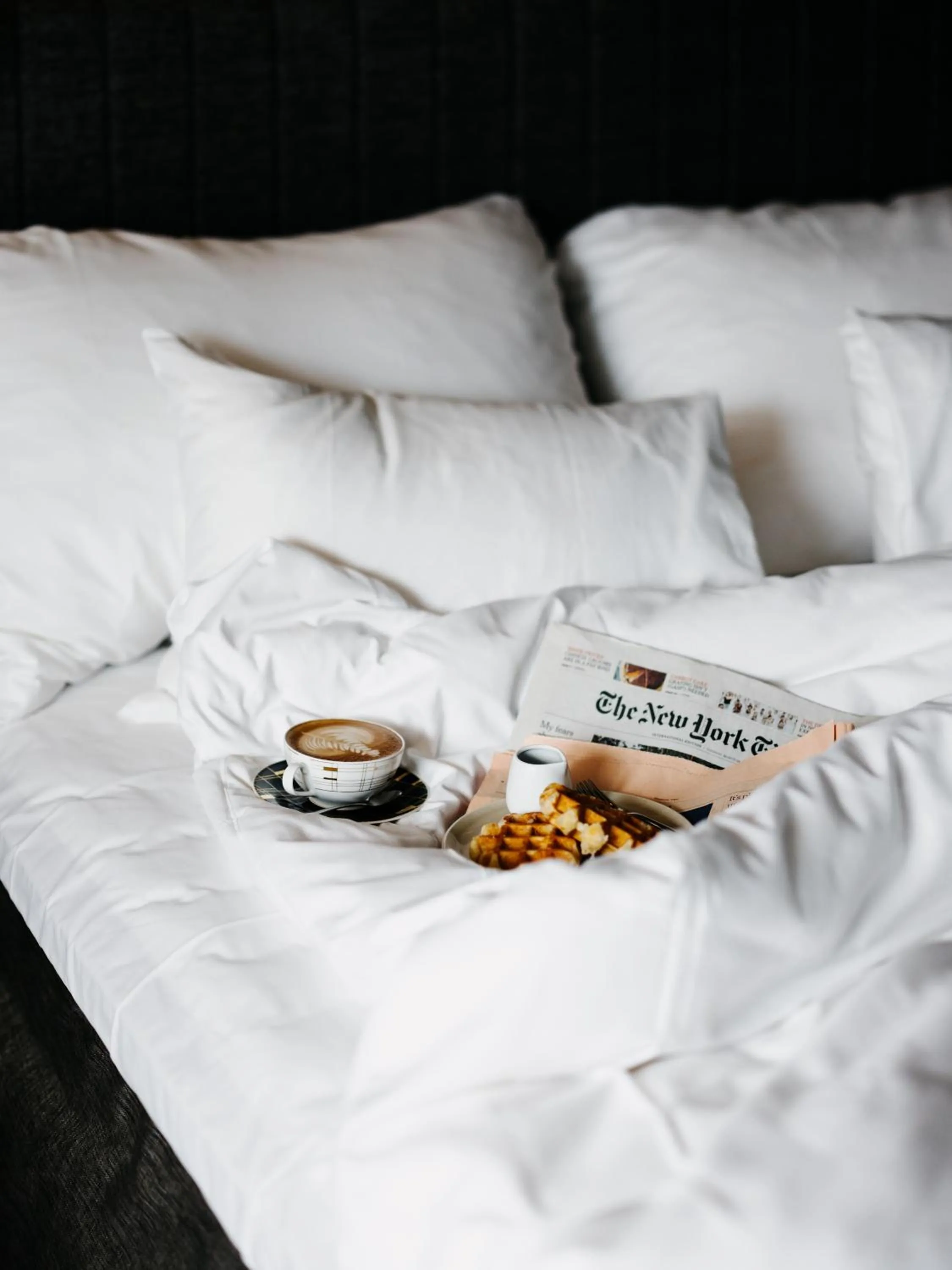 Breakfast, Bed in The Thief