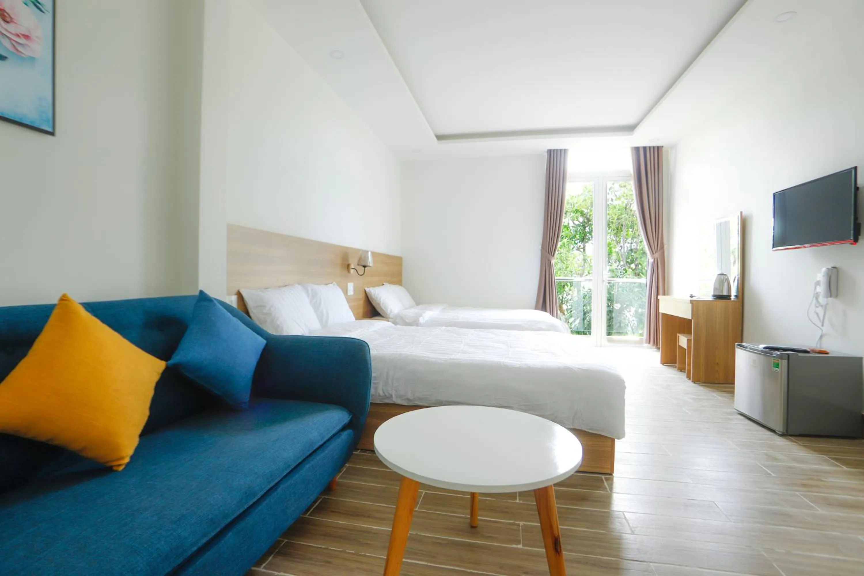 Photo of the whole room, Bed in Lacami Dalat Hotel