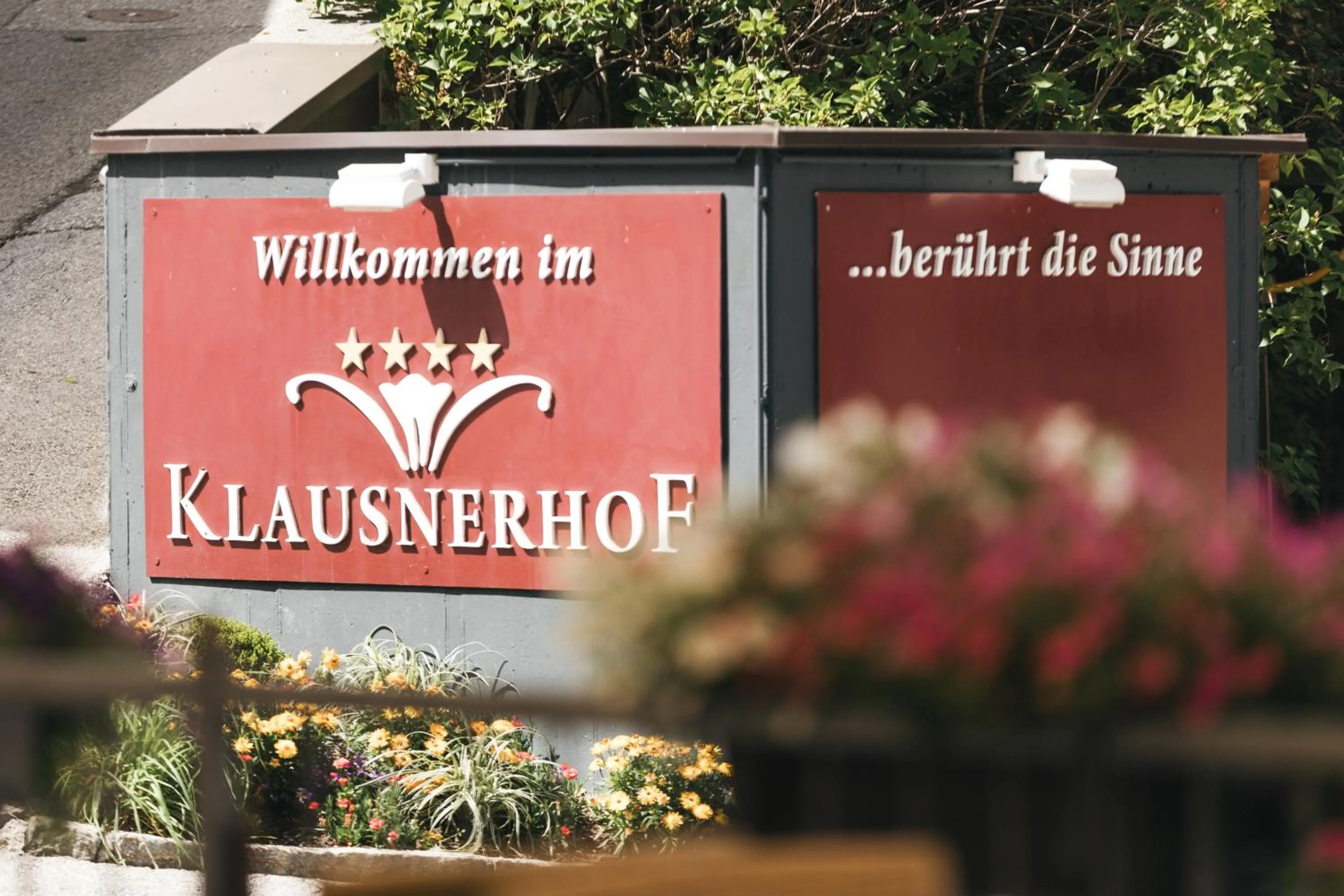 Property logo or sign in Hotel Klausnerhof