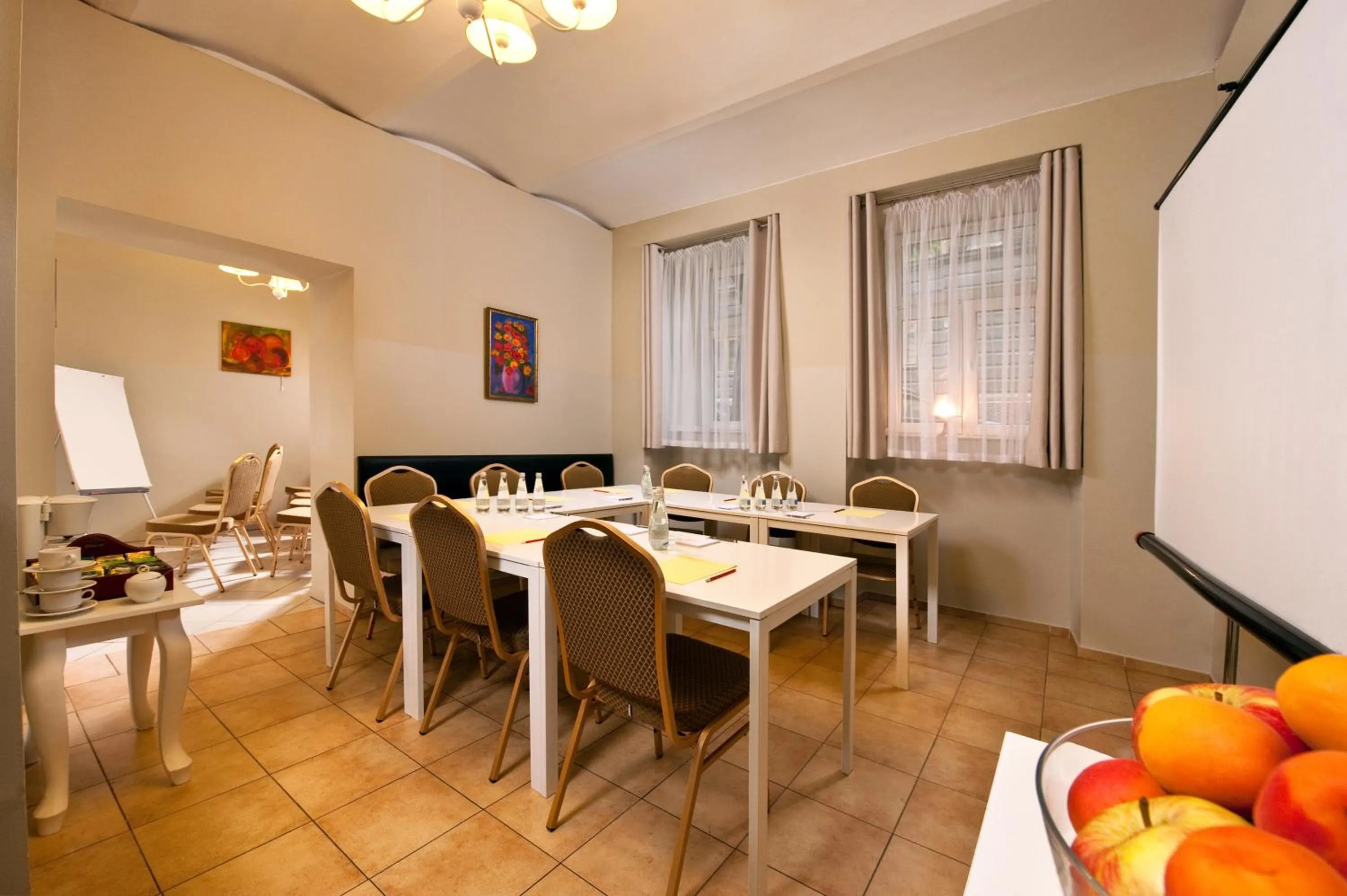 Meeting/conference room in Leone Aparthotel