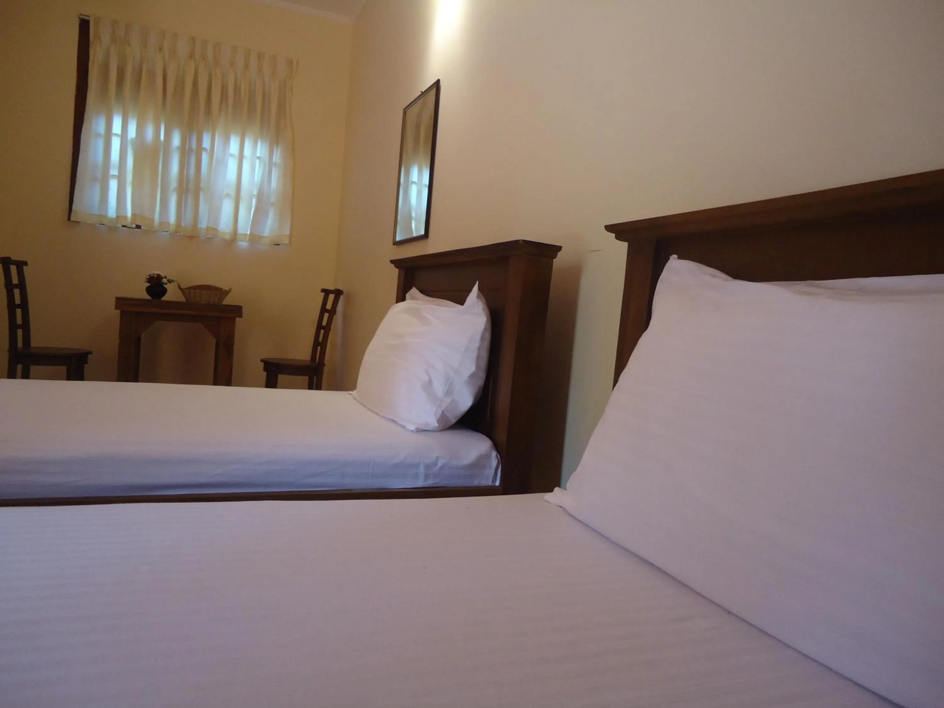 Photo of the whole room, Bed in New Sanmi Resort