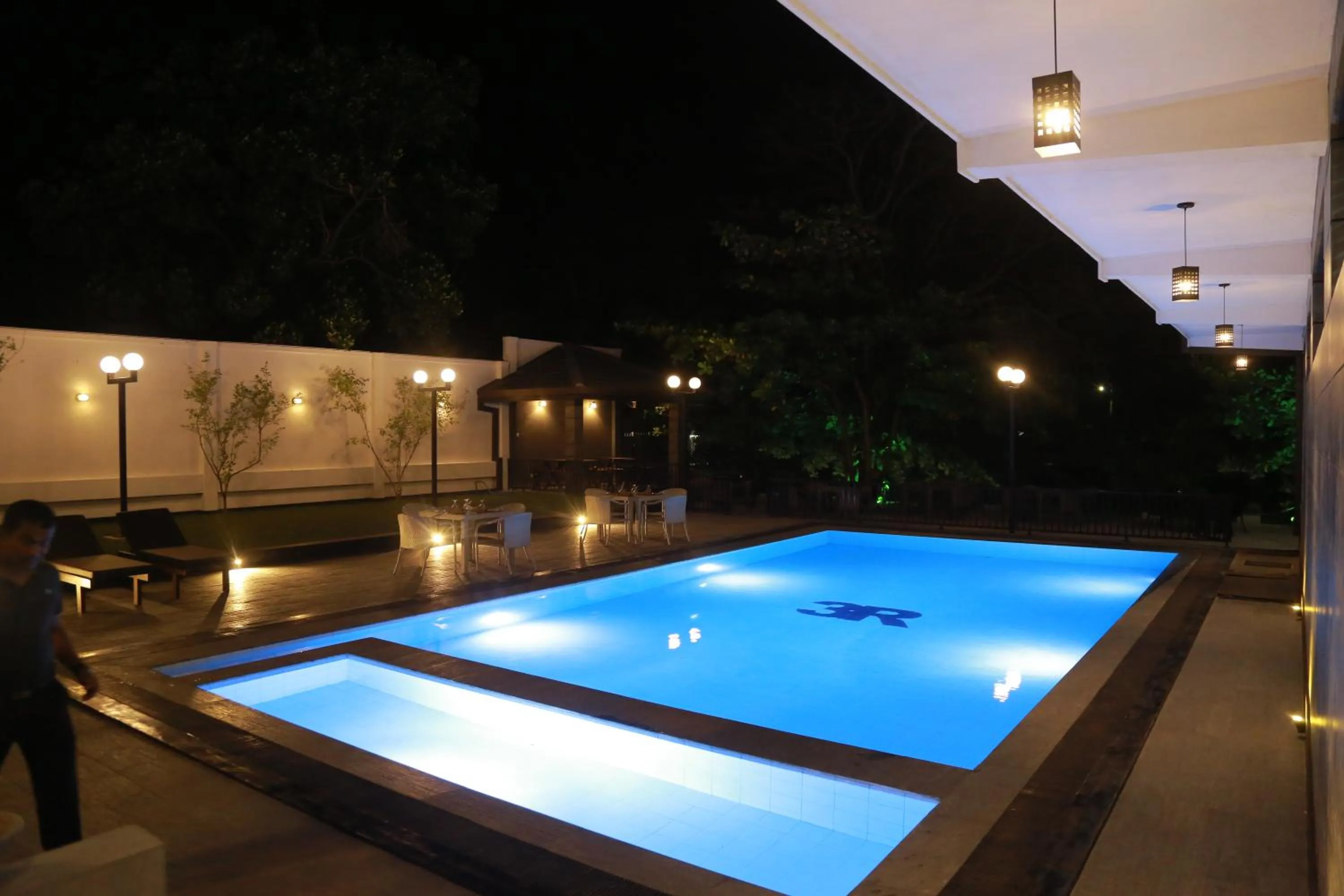 Swimming pool in 3R Resort