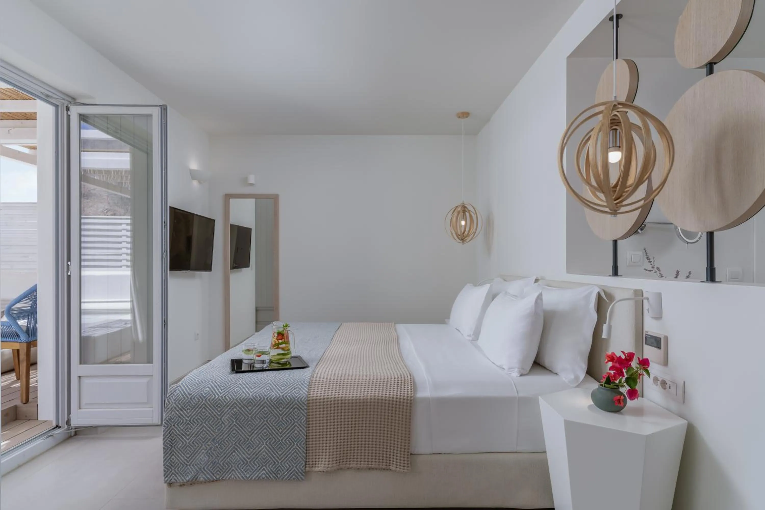 Photo of the whole room, Bed in Meltemi Blu - Adults Only