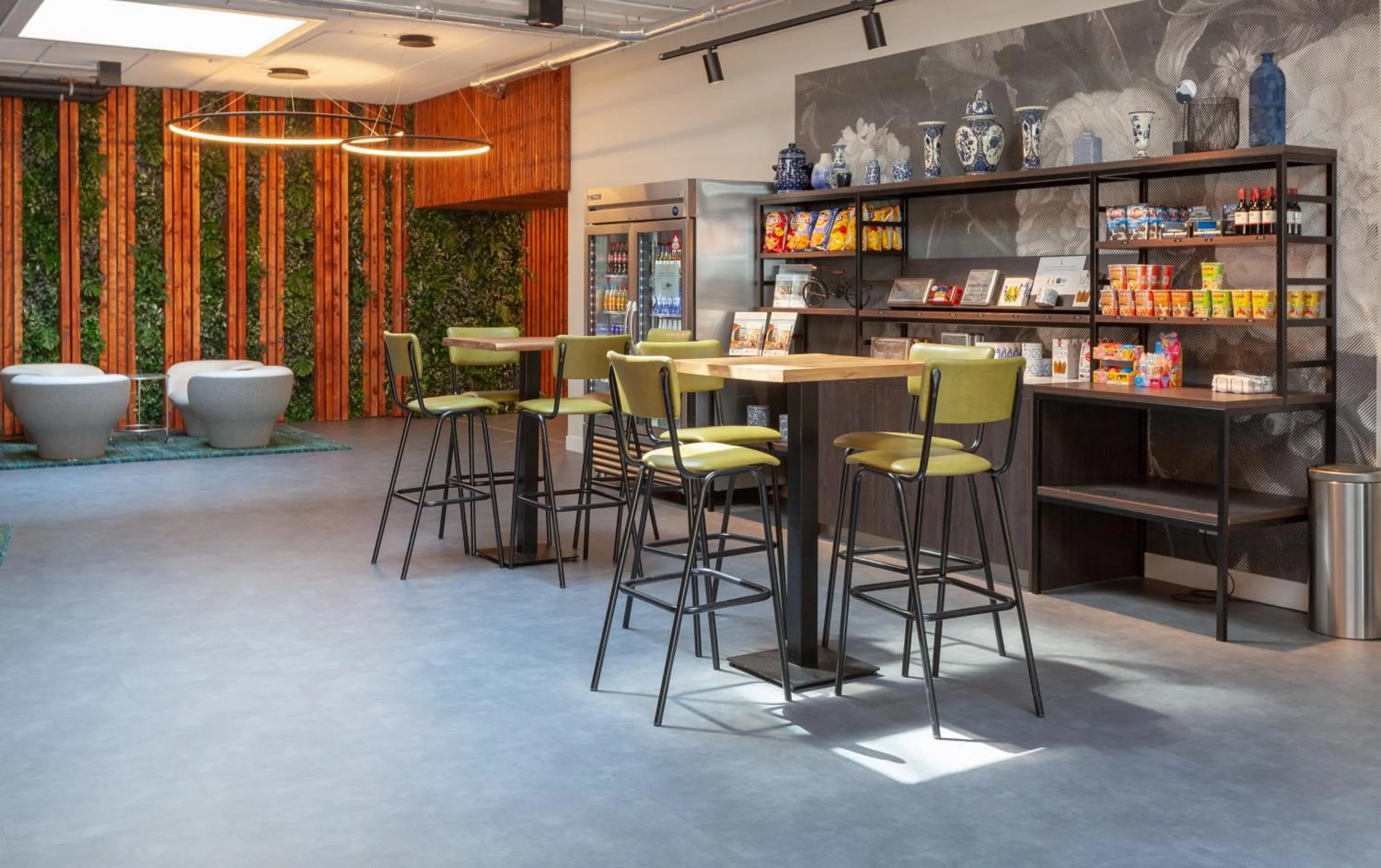 Lounge or bar in Best Western Plus Hotel Amstelveen