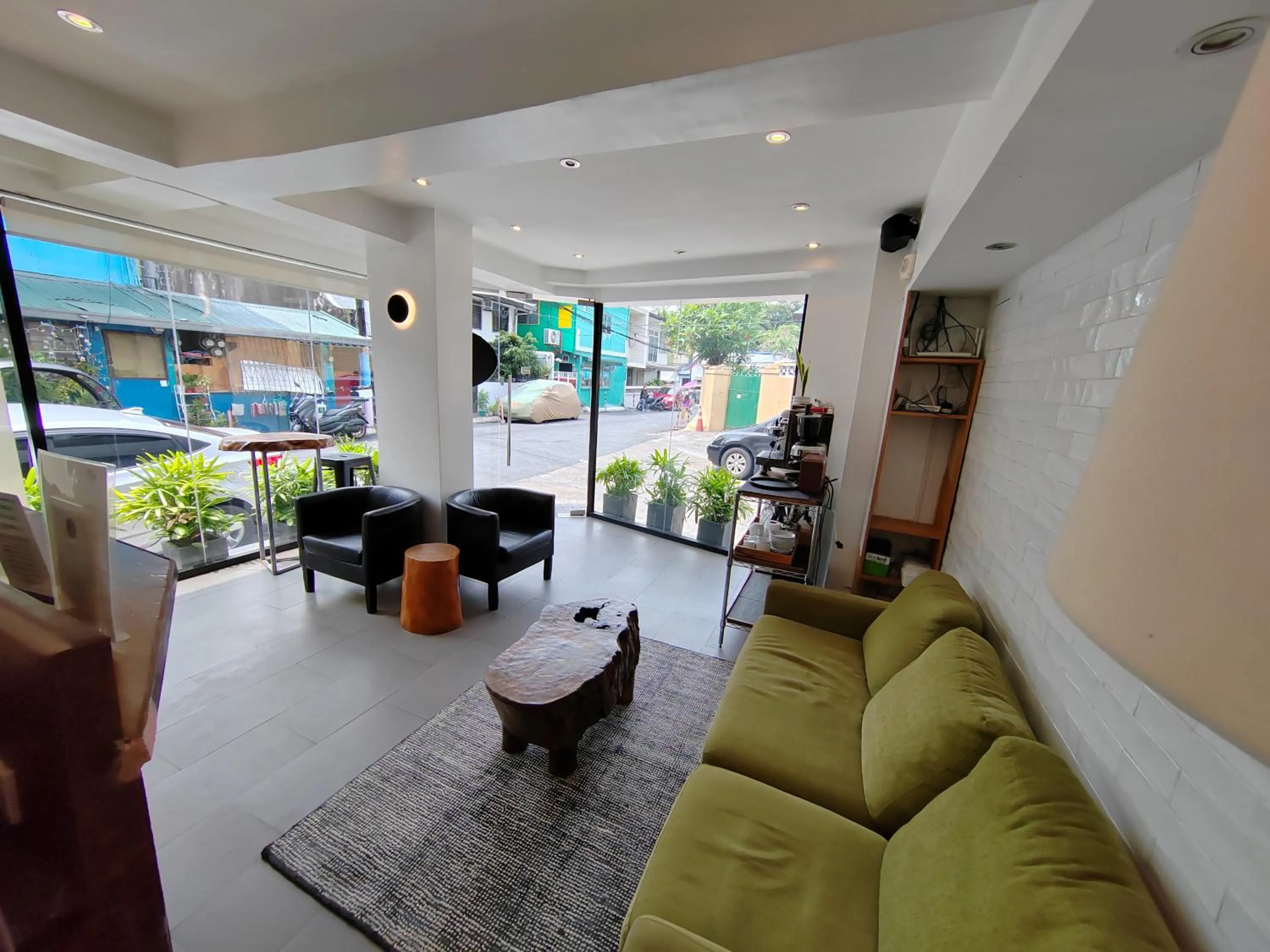 Property building in Gomez House