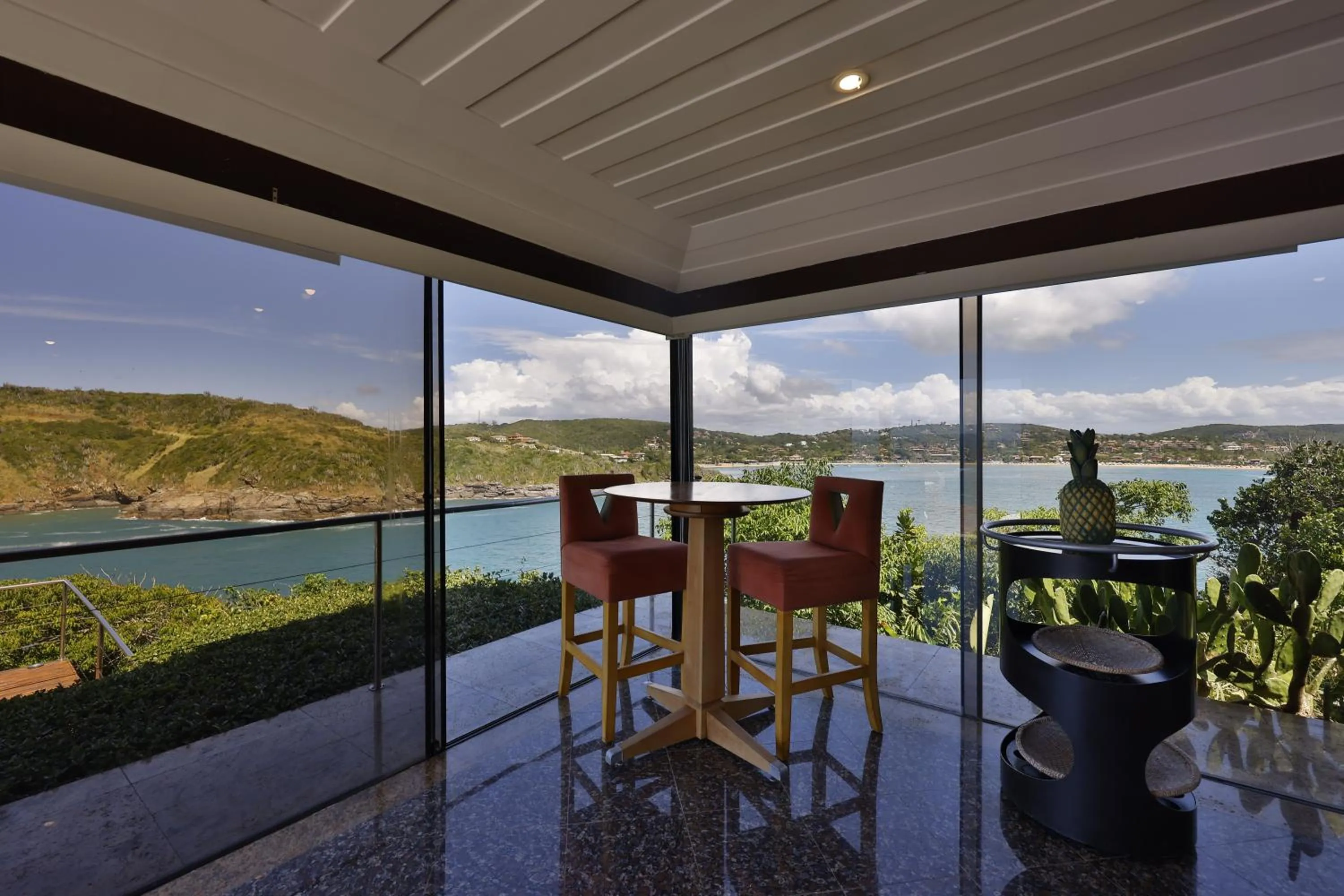 Sea view in Cliffside Luxury Inn