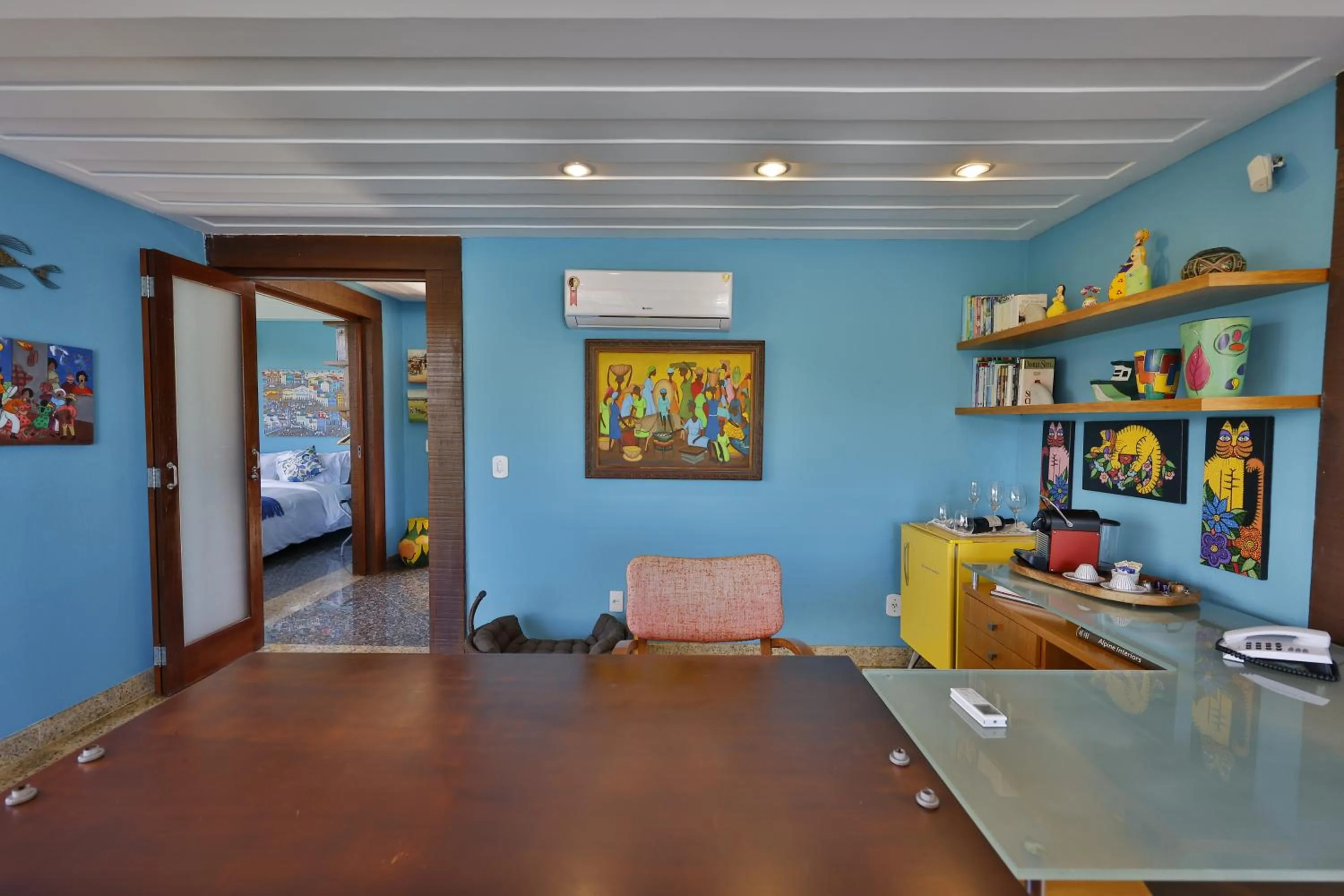 Coffee/tea facilities in Cliffside Luxury Inn