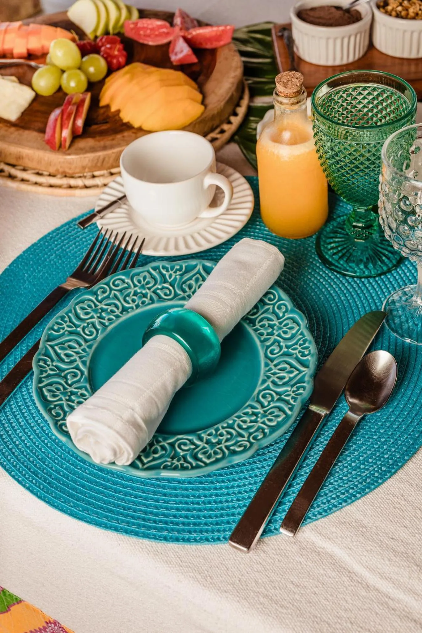 Breakfast in Cliffside Luxury Inn