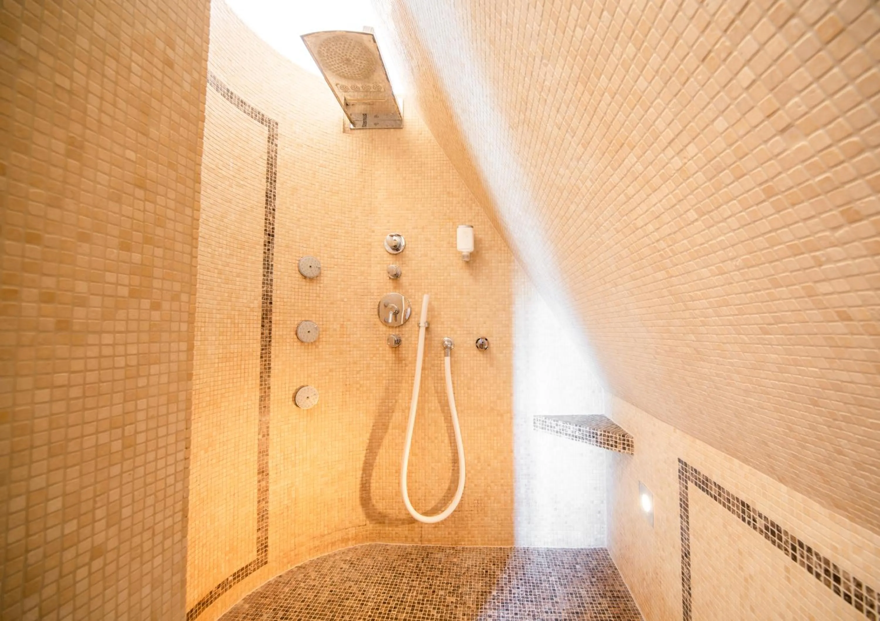 Steam room in Romantik Hotel Walhalla