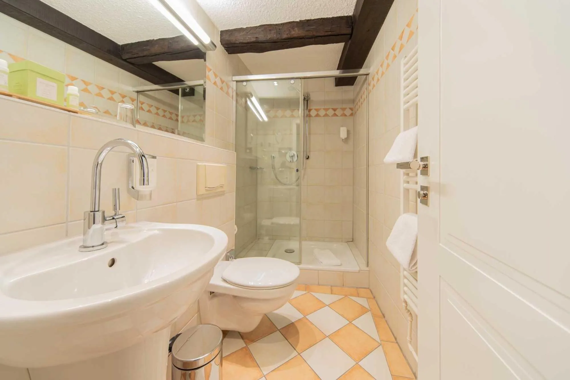 Bathroom in Romantik Hotel Walhalla