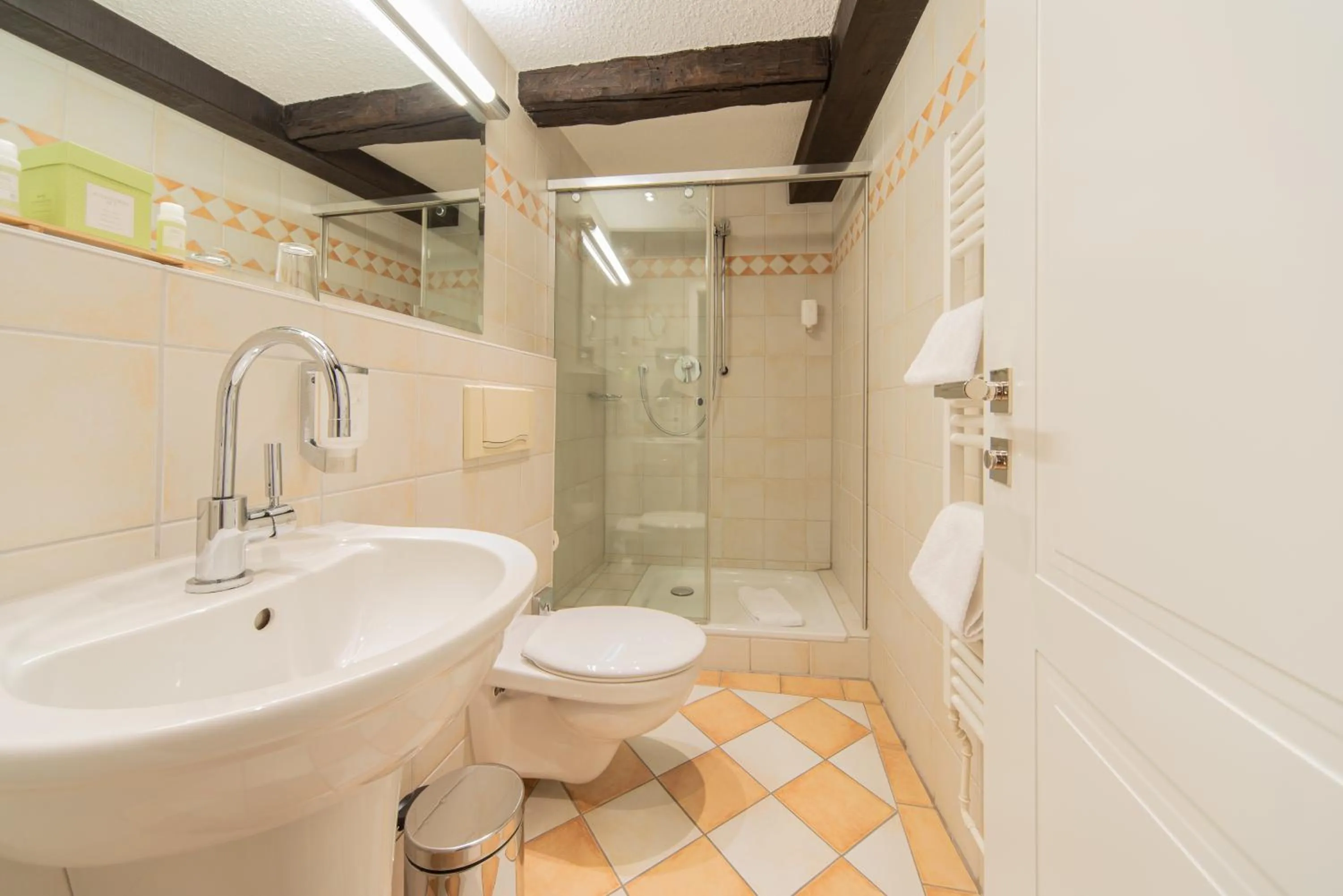 Bathroom in Romantik Hotel Walhalla