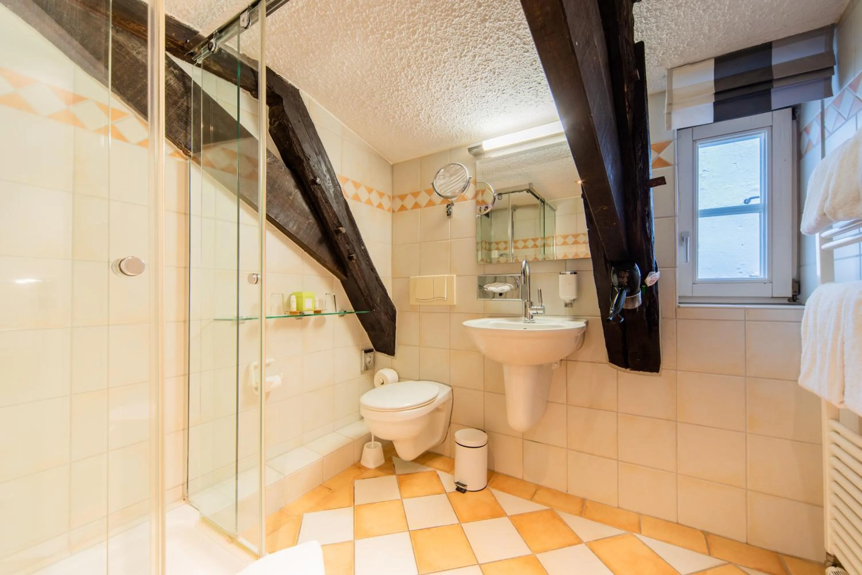 Bathroom in Romantik Hotel Walhalla