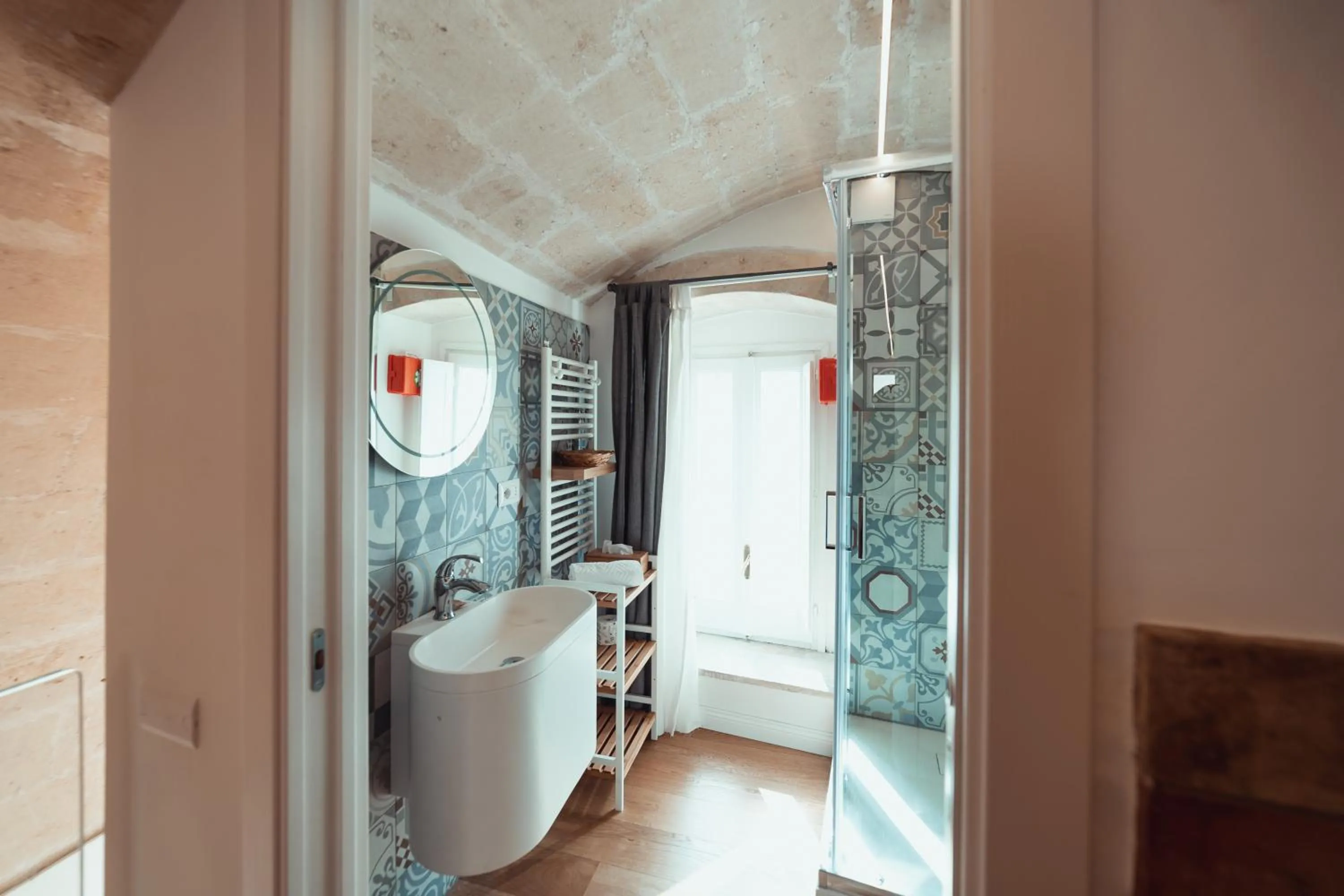 Shower in Gradelle San Nicola