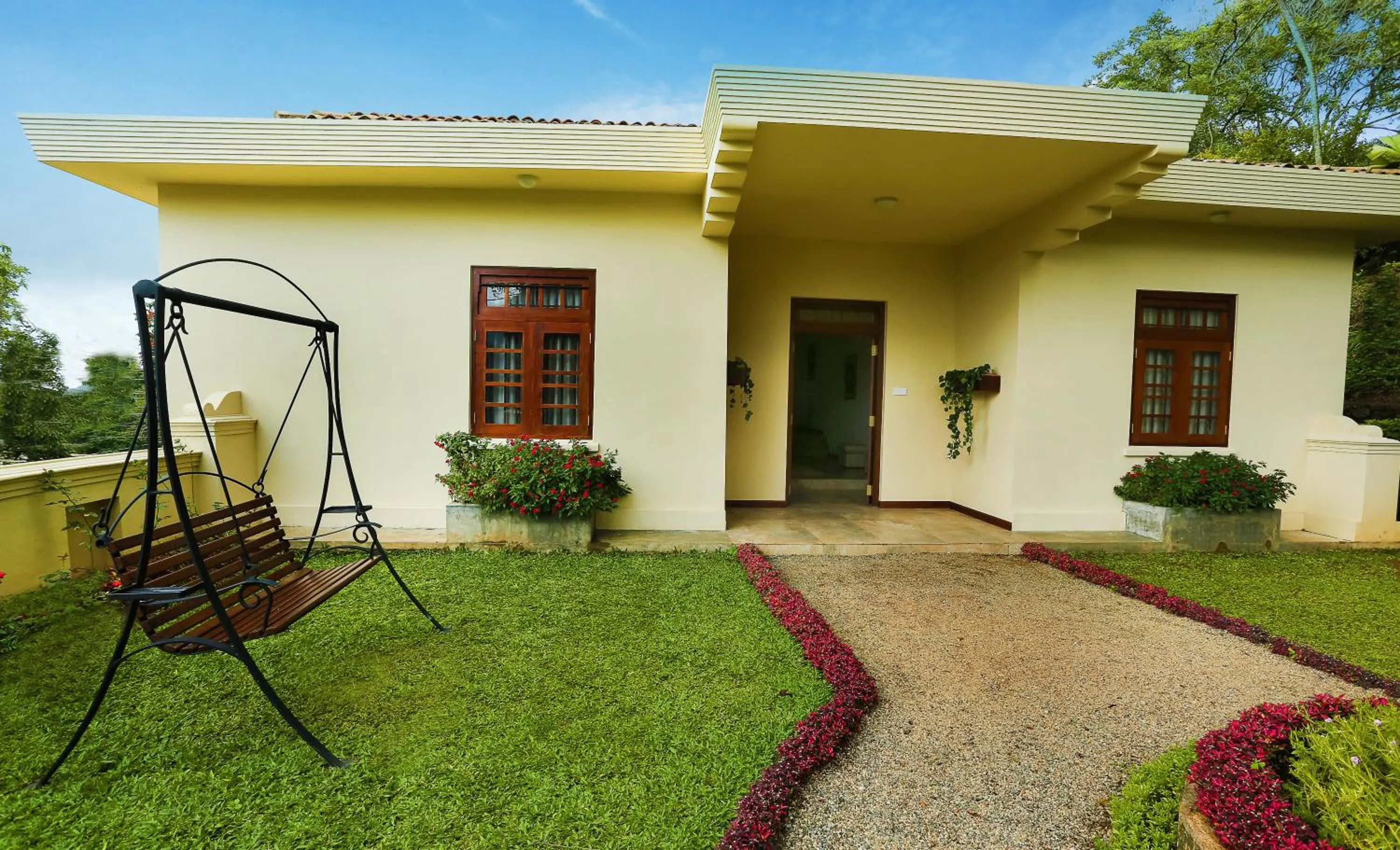 Facade/entrance in Hanthana Boutique Villa by Amaya