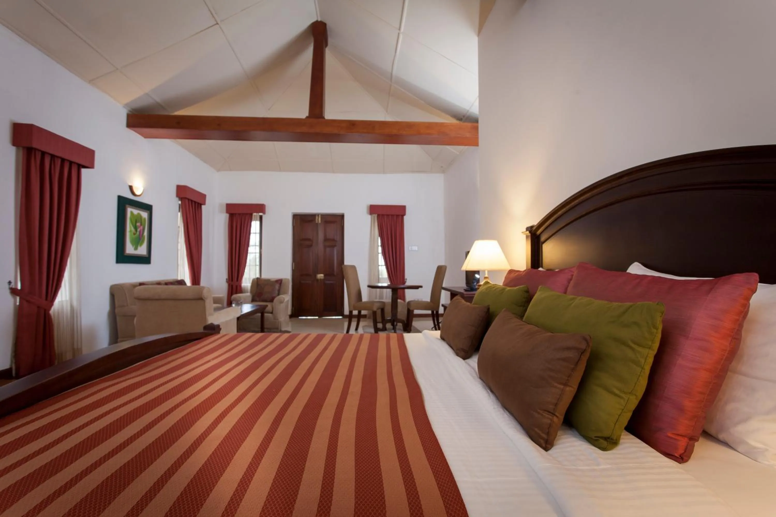 Photo of the whole room in Hanthana Boutique Villa by Amaya