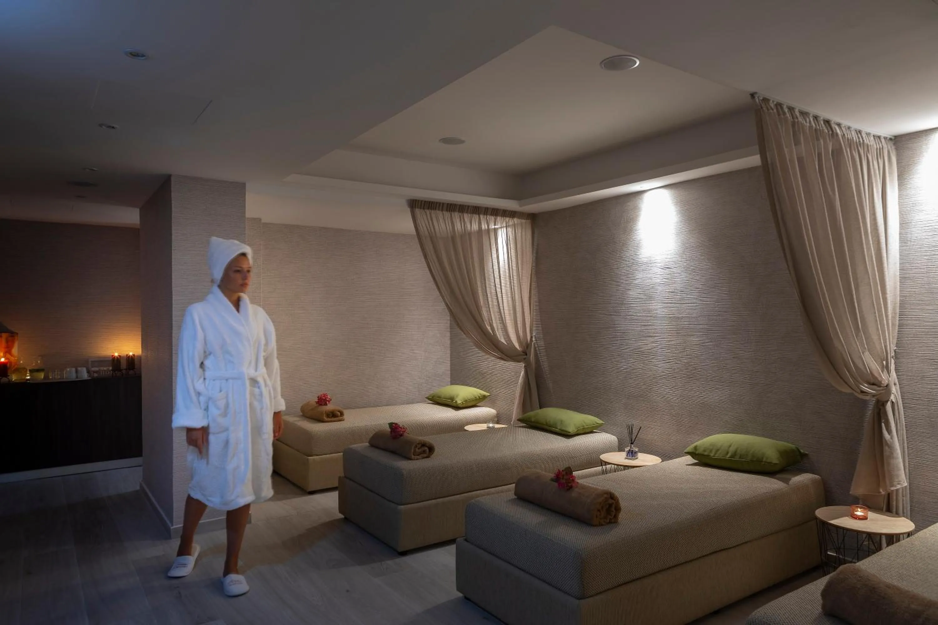 Massage, Bed in Leonardo Crystal Cove Hotel & Spa – Adults only