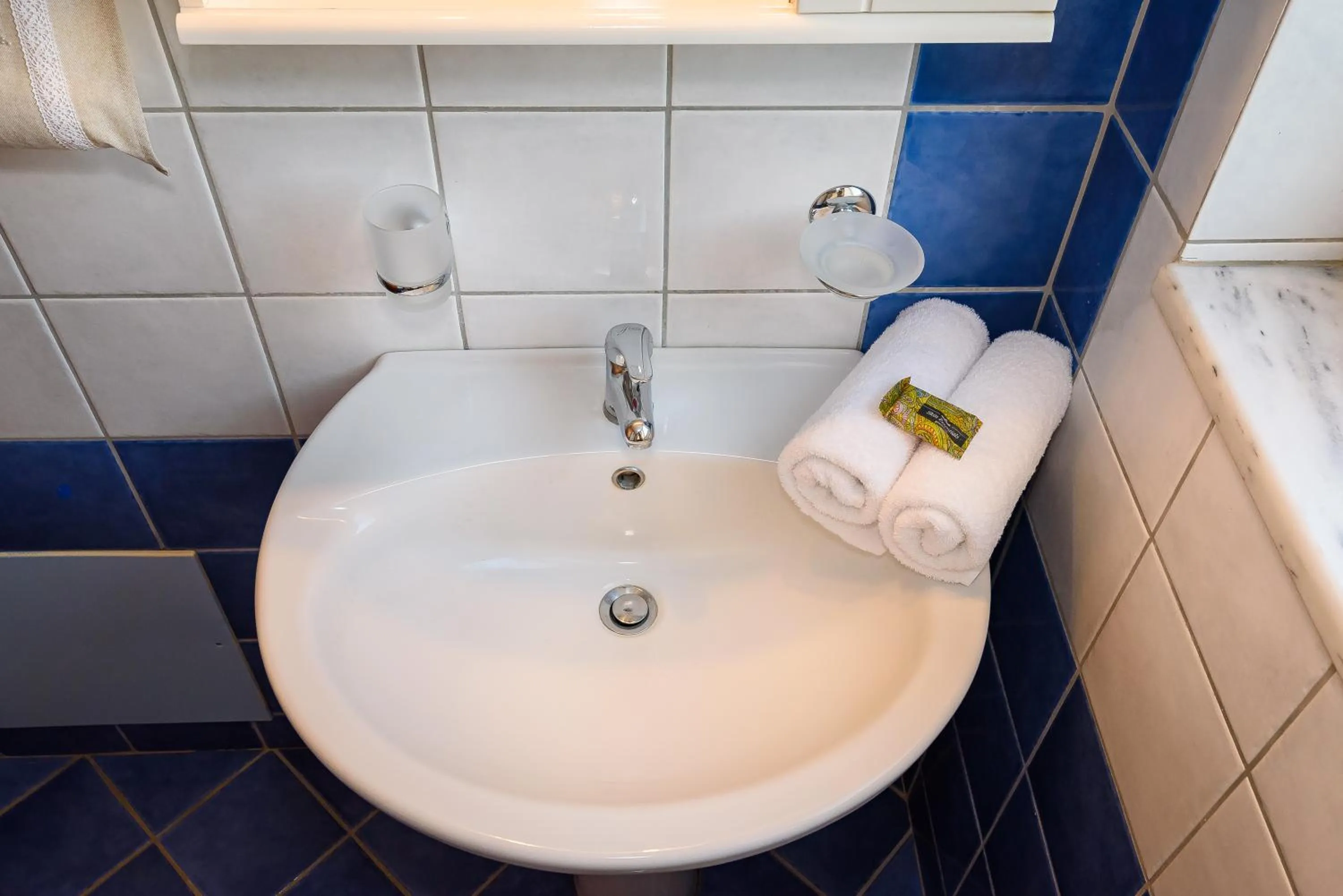 Bathroom in Irinoula Dreams