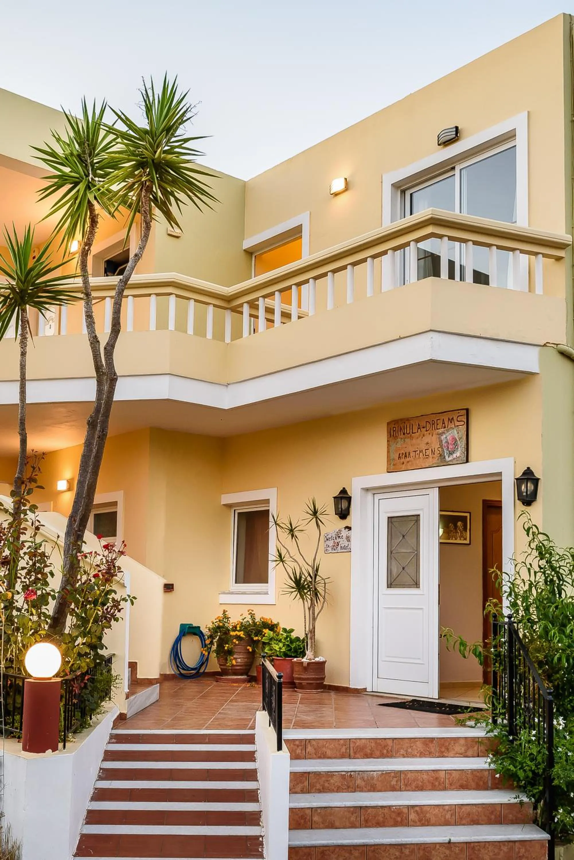 Facade/entrance in Irinoula Dreams