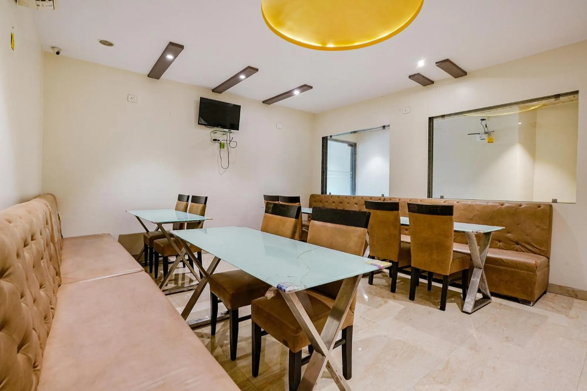 Restaurant/places to eat in FabExpress Embassy Suites - Nr BKC