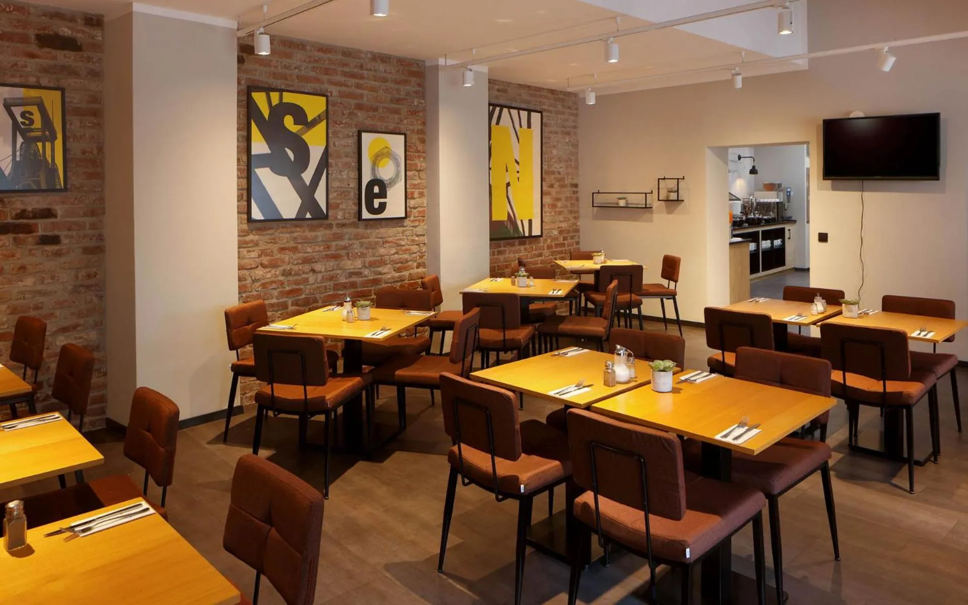 Restaurant/places to eat in Boutique Essen City