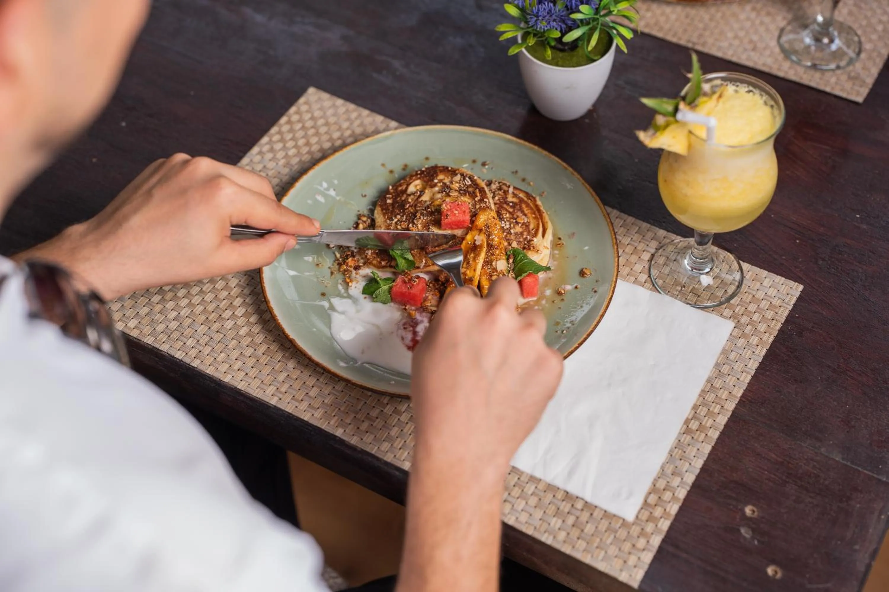 Food in Abasan Hill Hotel and Spa