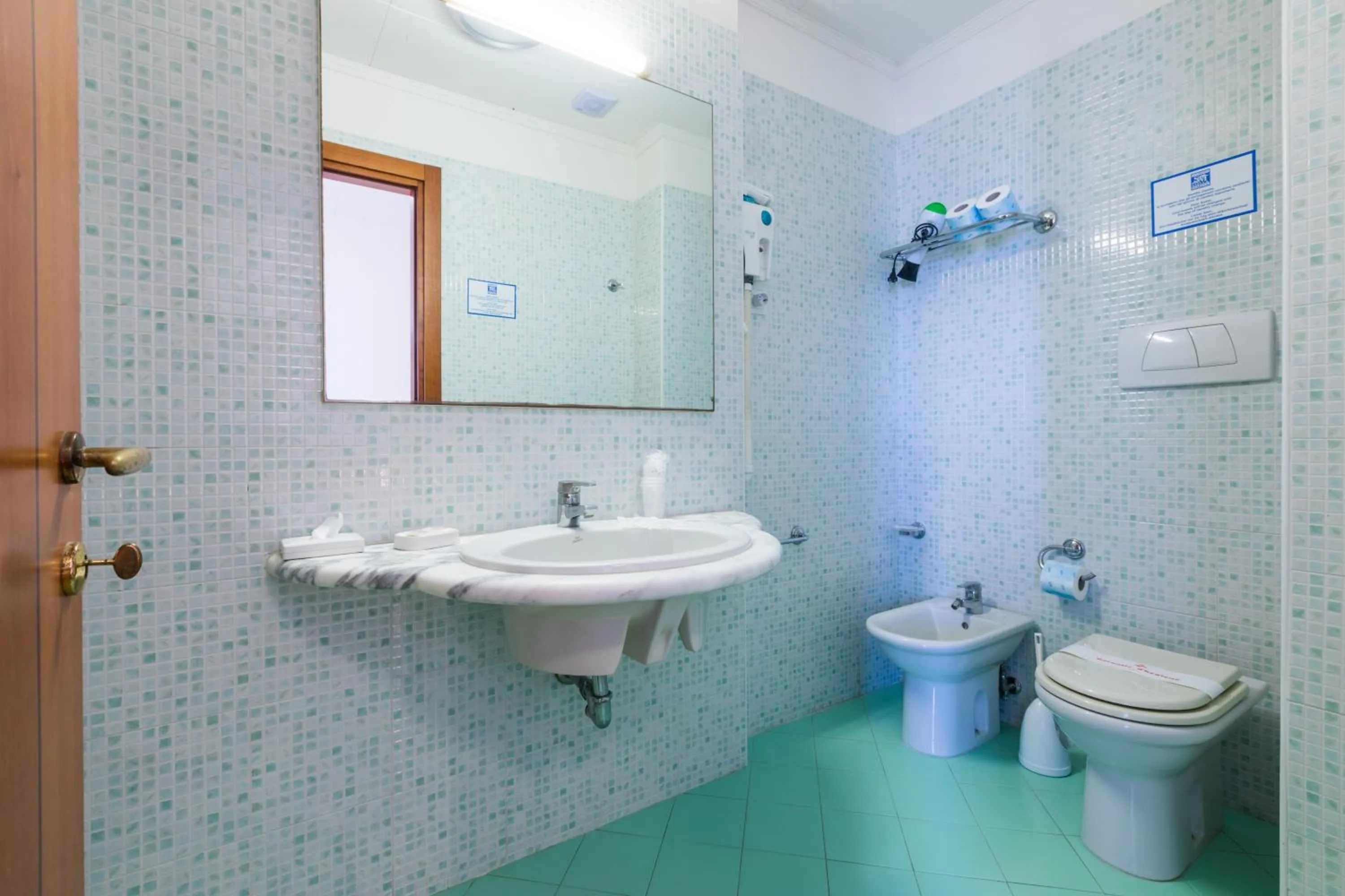 Bathroom in Hotel Stella Marina