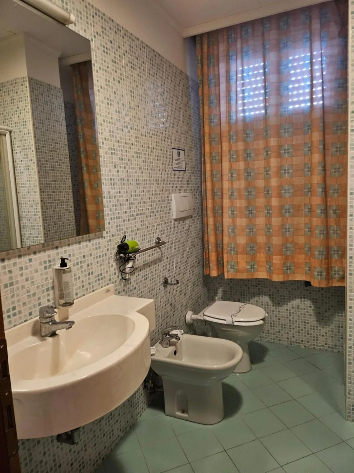Bathroom in Hotel Stella Marina