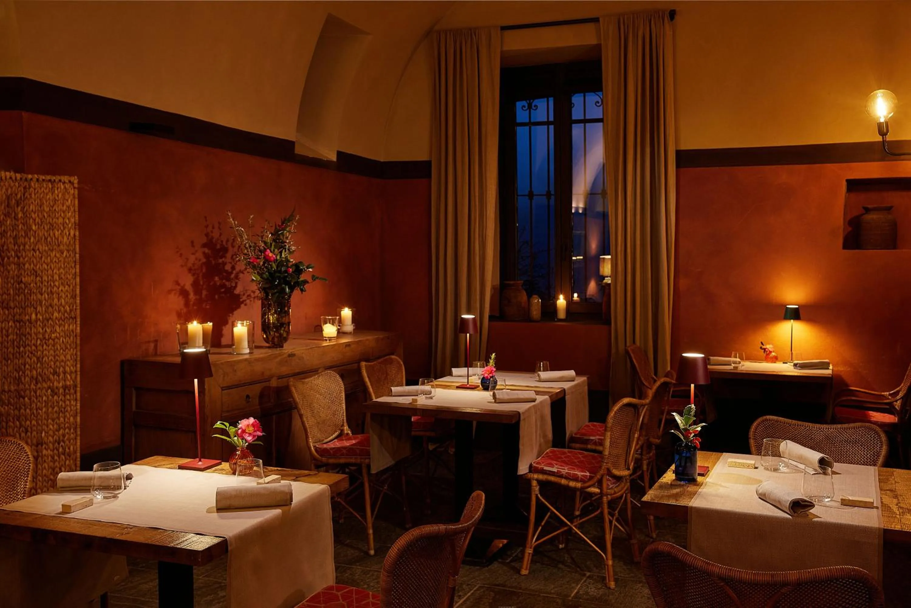 Restaurant/places to eat in Relais Castello di Morcote