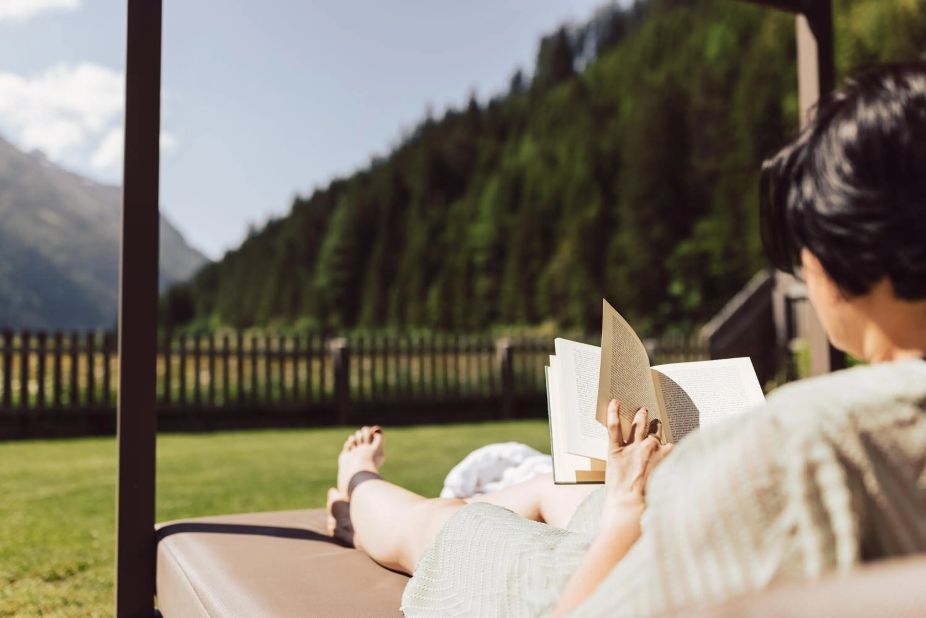 Garden in Hotel Weisseespitze