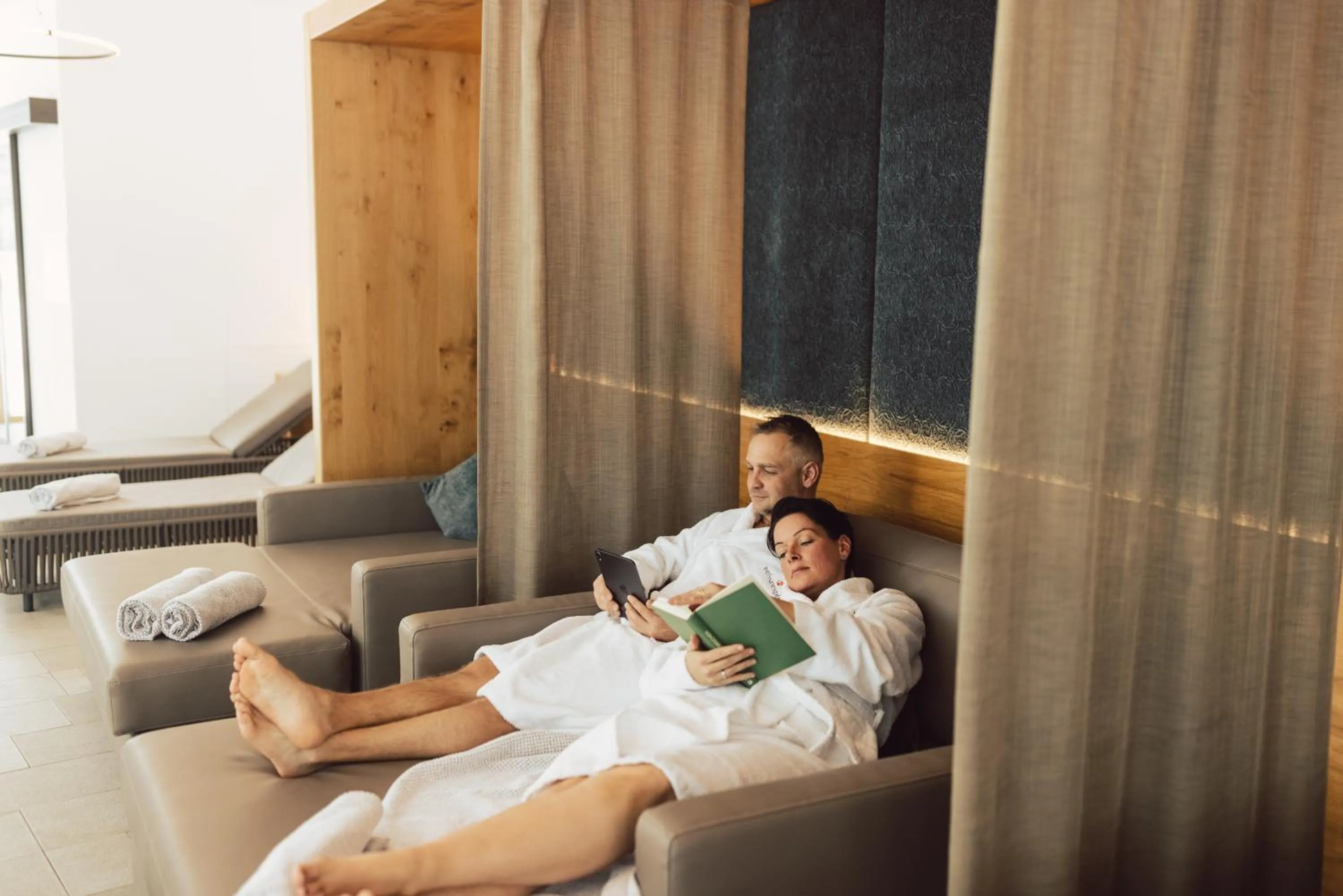 Swimming pool in Hotel Weisseespitze