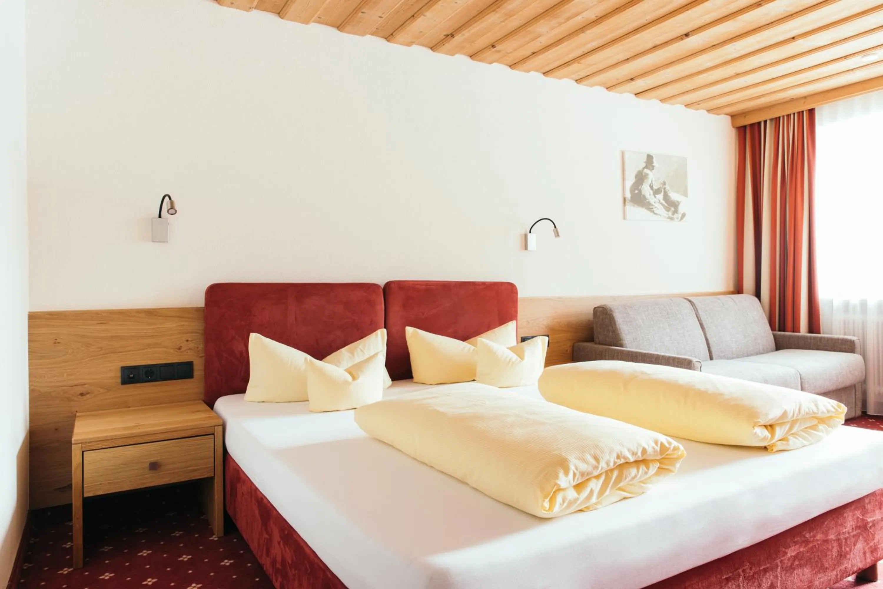 Bed in Hotel Weisseespitze