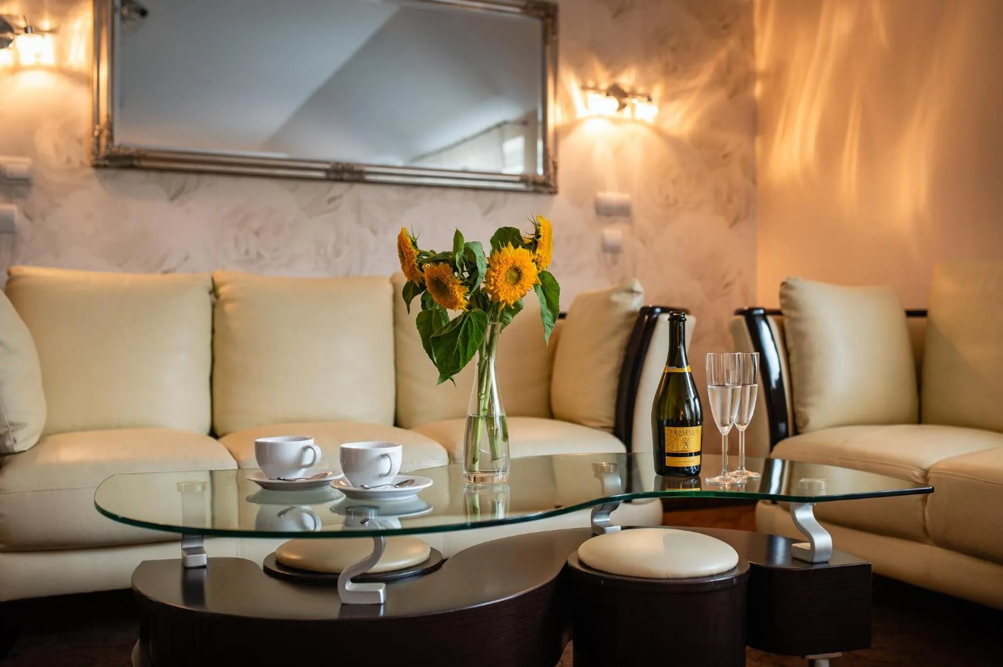 Seating area in Hotel Alta