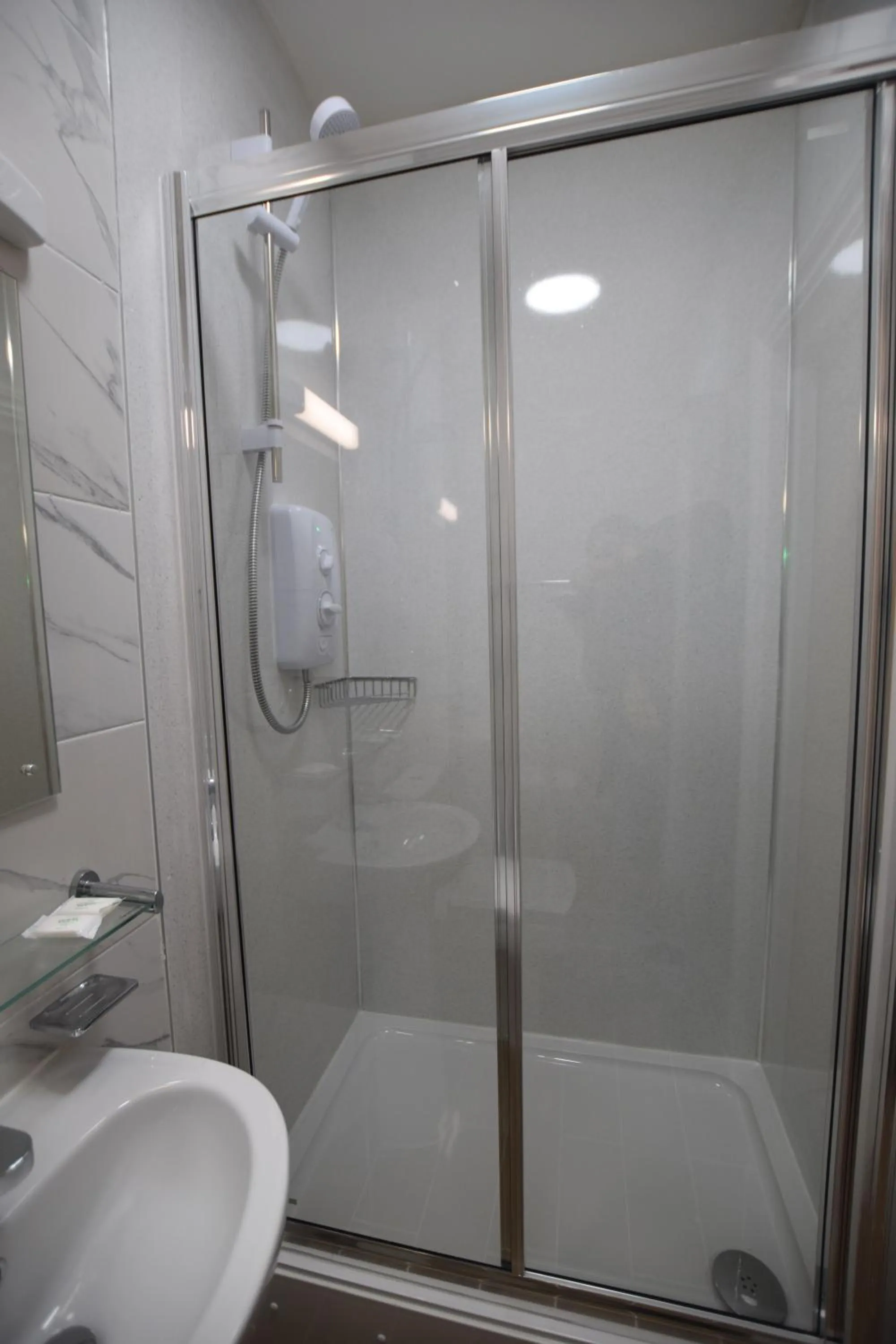Bathroom in PremierLux Serviced Apartments