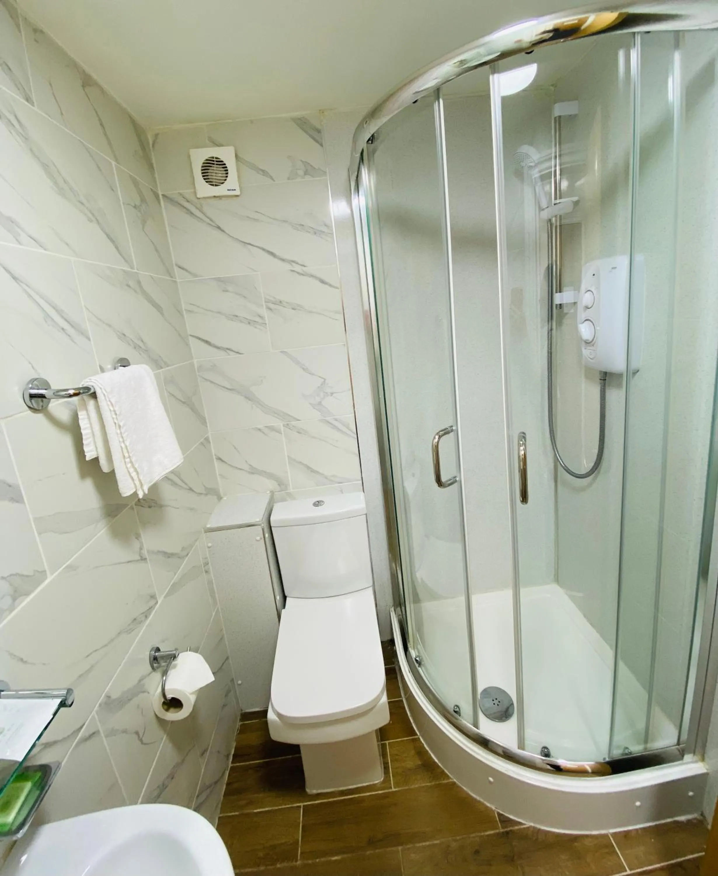 Shower in PremierLux Serviced Apartments